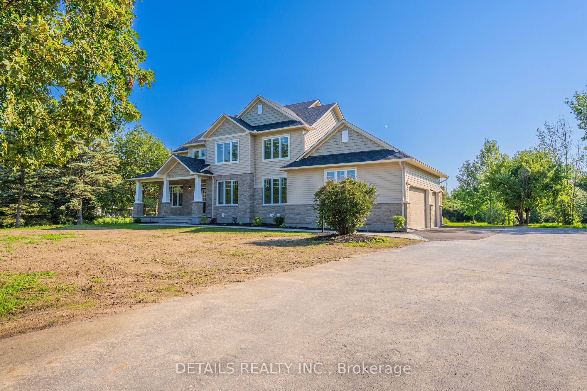 28 Ridingview Crescent