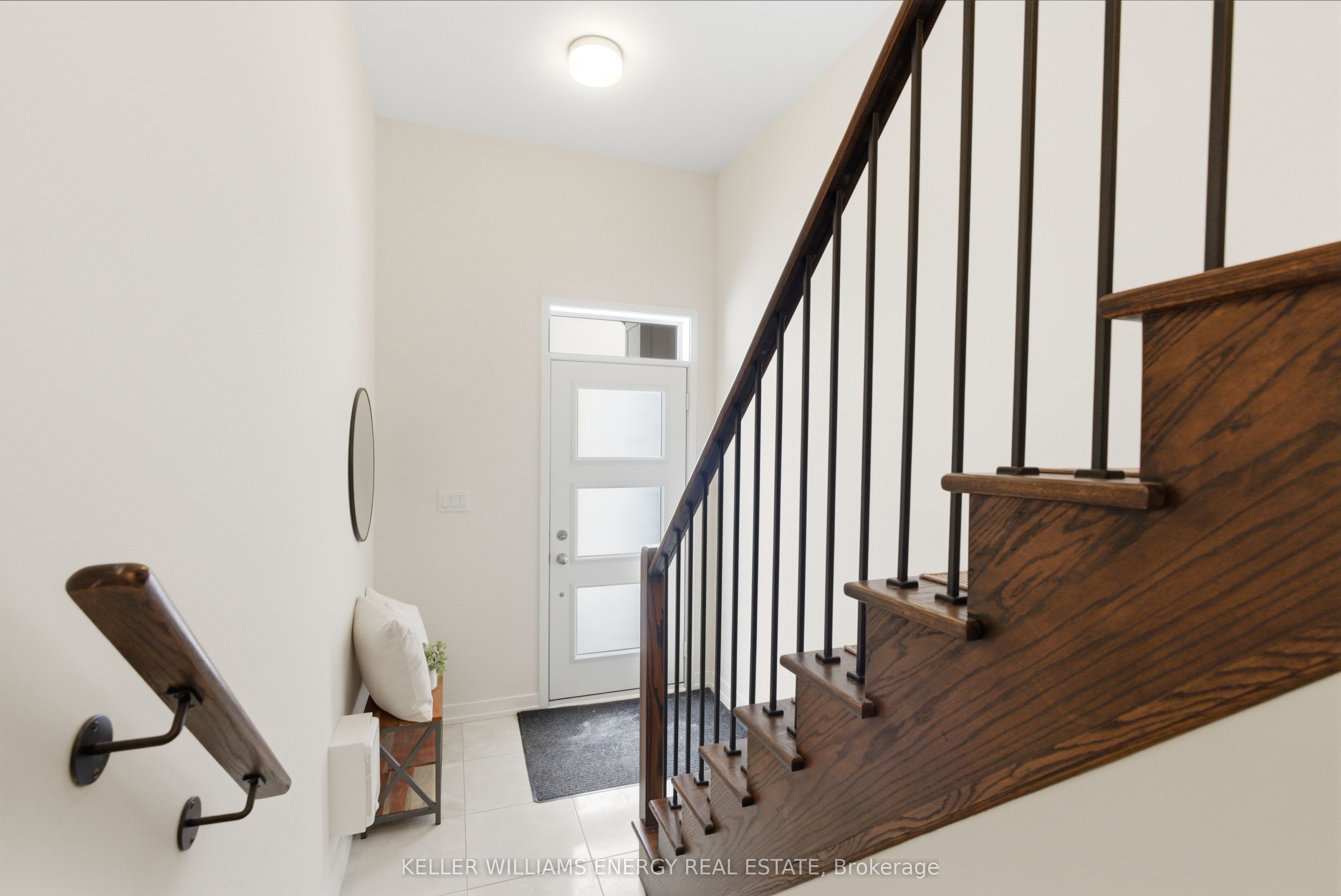 2550 Castlegate Crossing 316