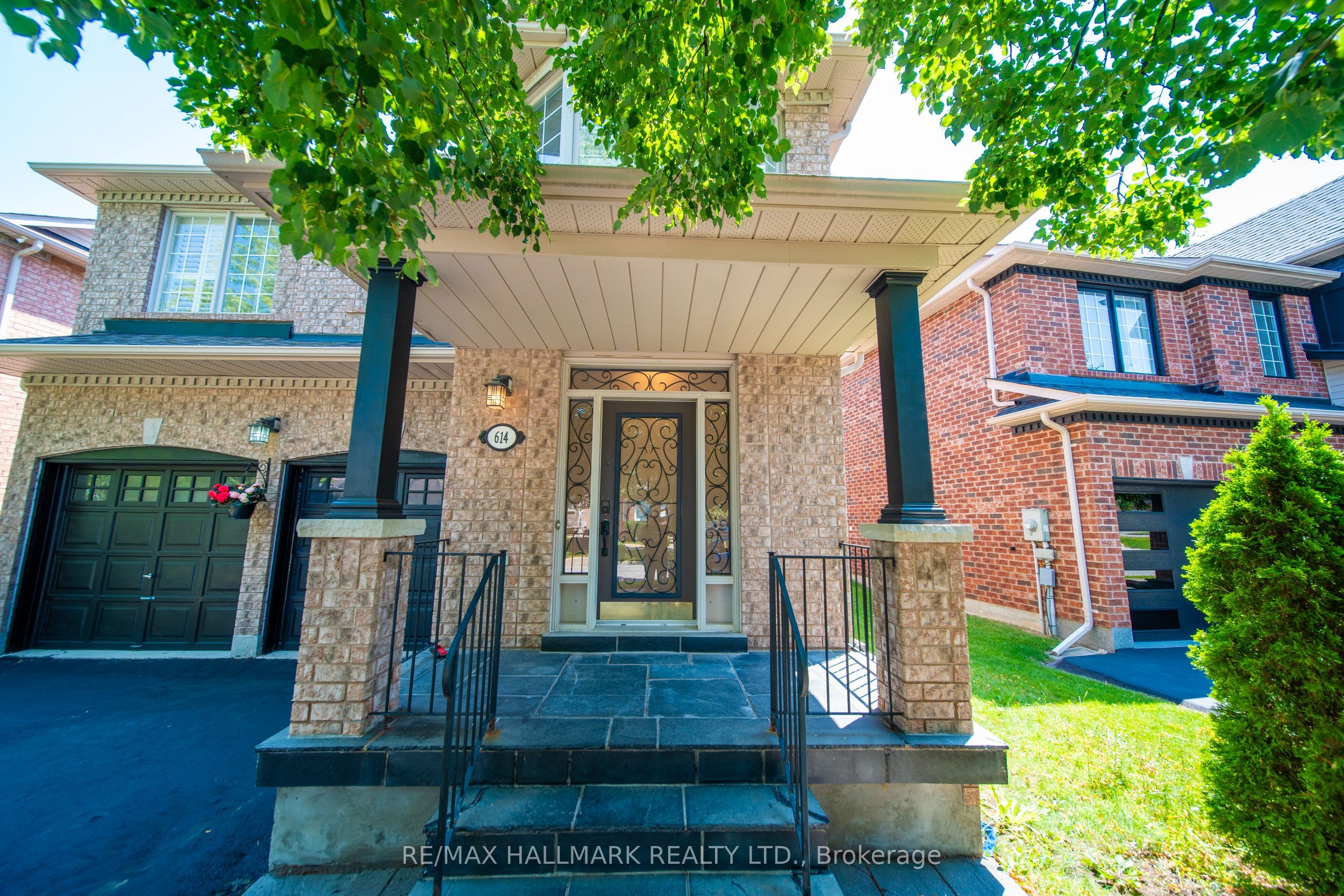 614 Society Crescent