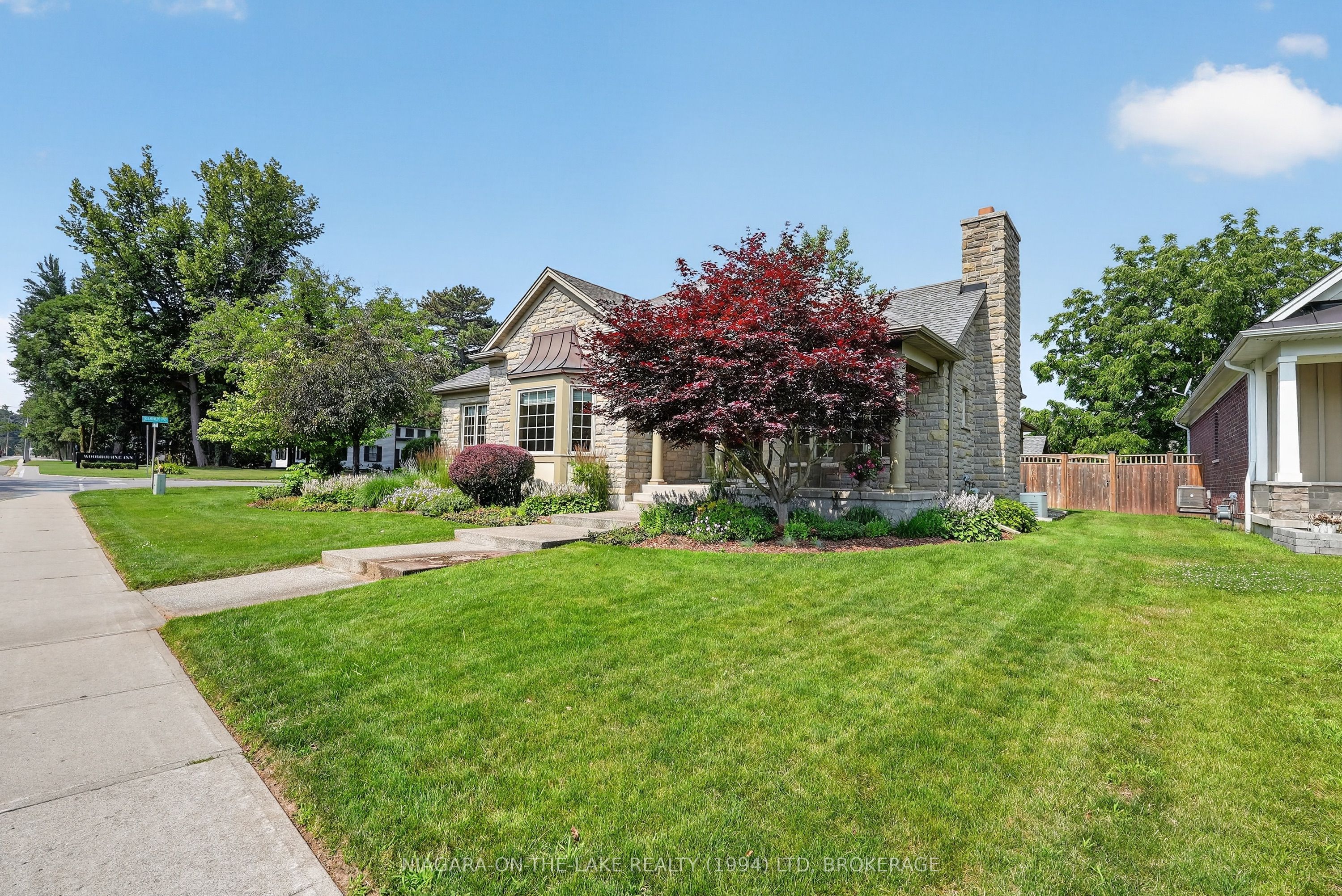 222 Four Mile Creek Road W