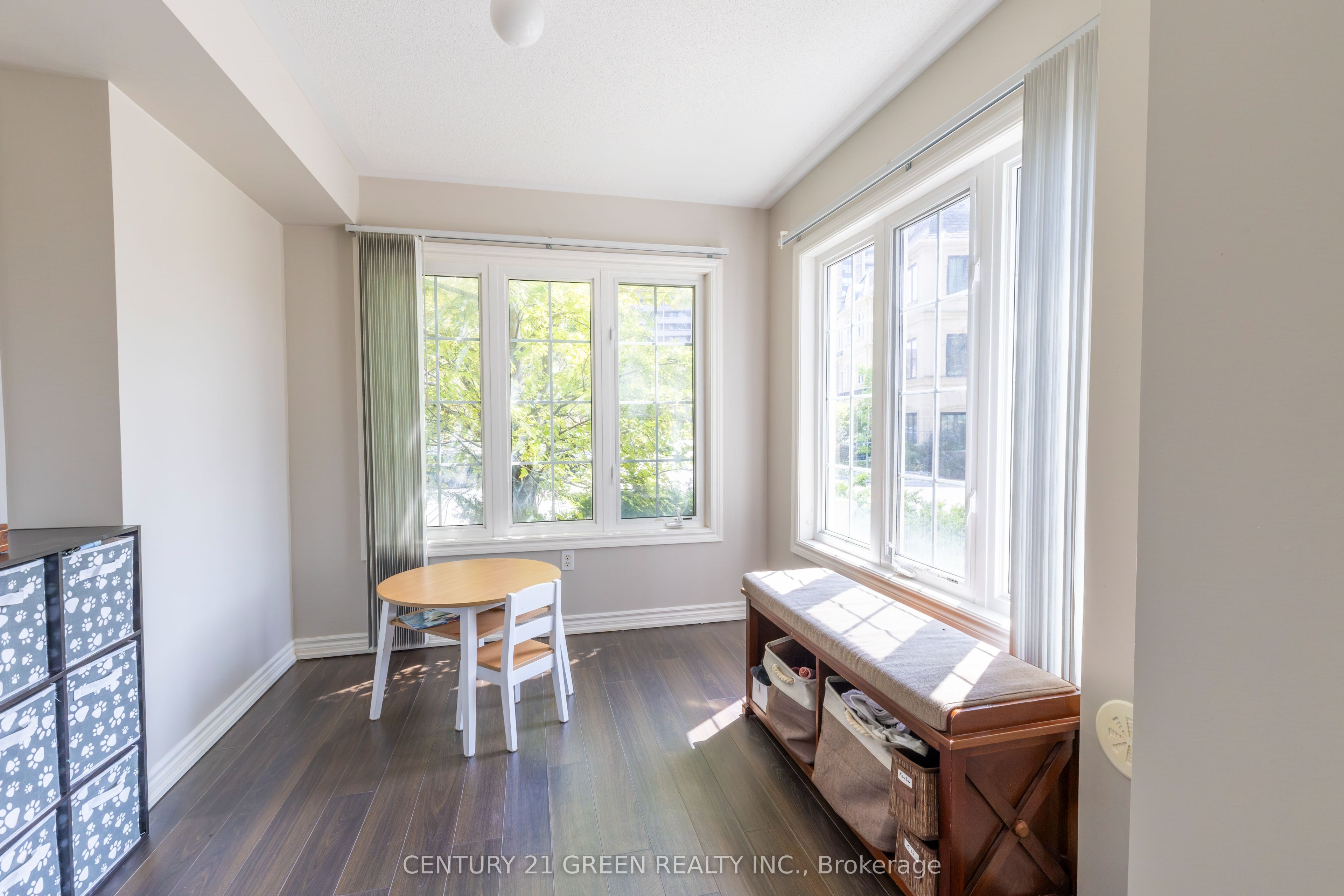 1250 St. Martins Drive 111