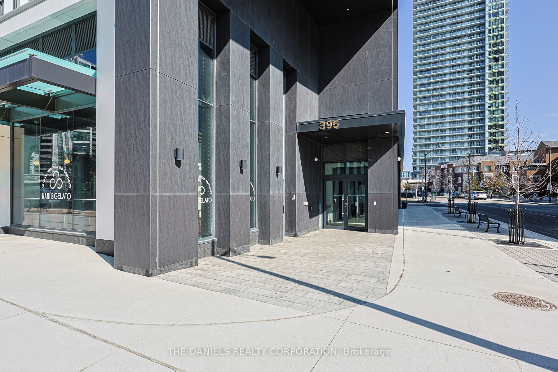 395 Square One Drive 2003