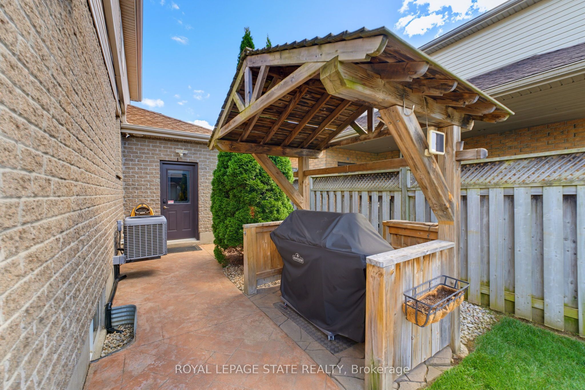 135 Mcnichol Drive