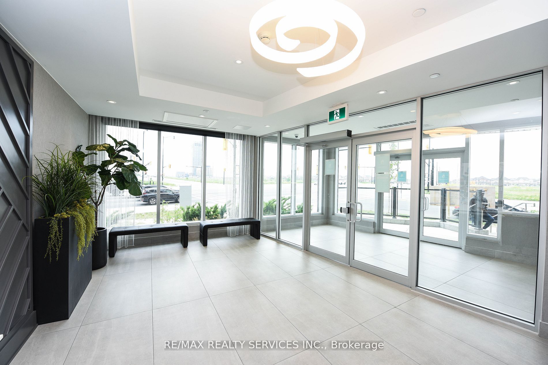 200 Lagerfeld Drive 103