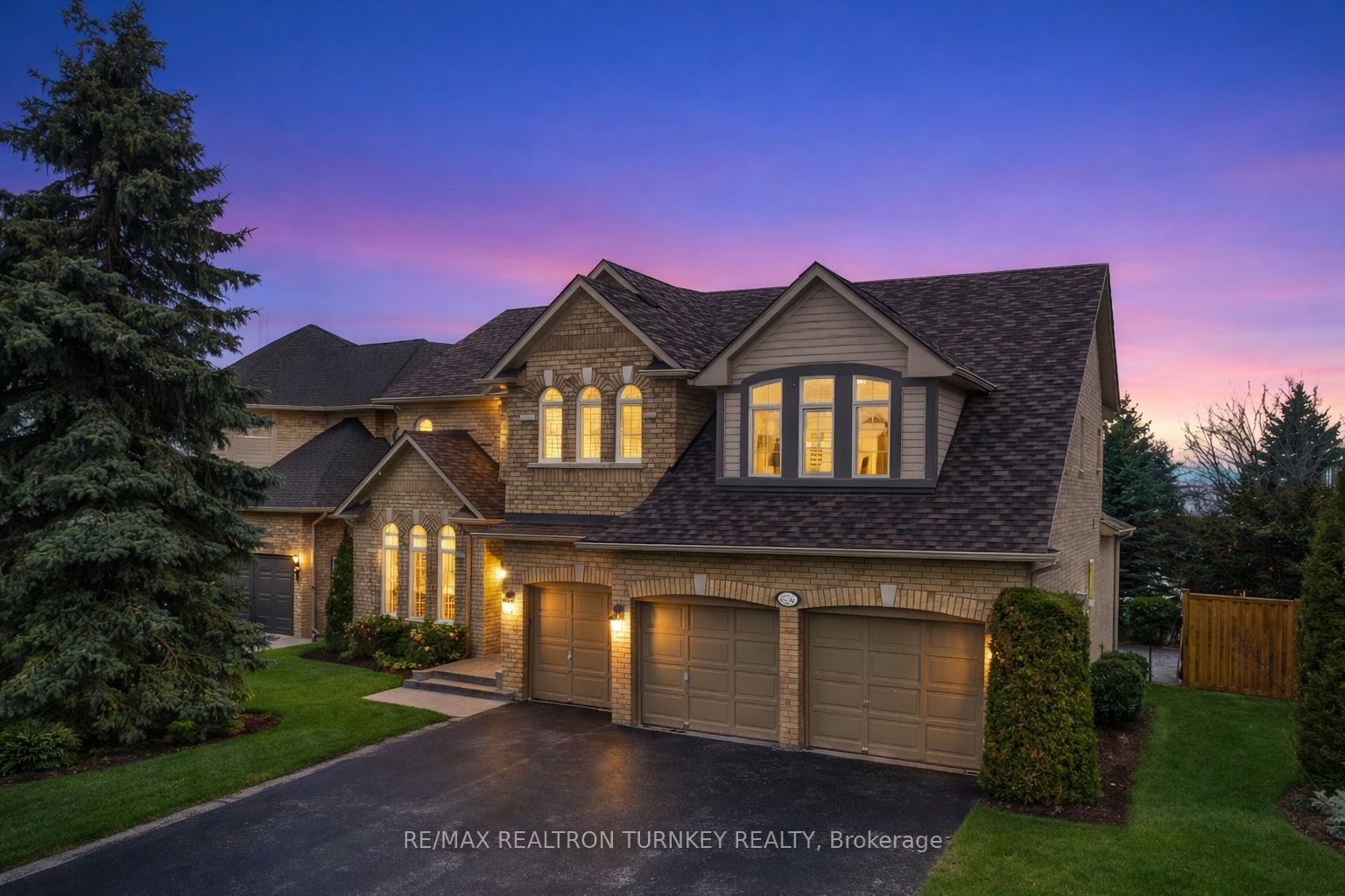 668 Foxcroft Boulevard