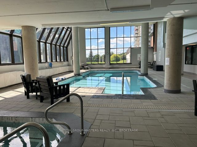 1000 King Street W 202
