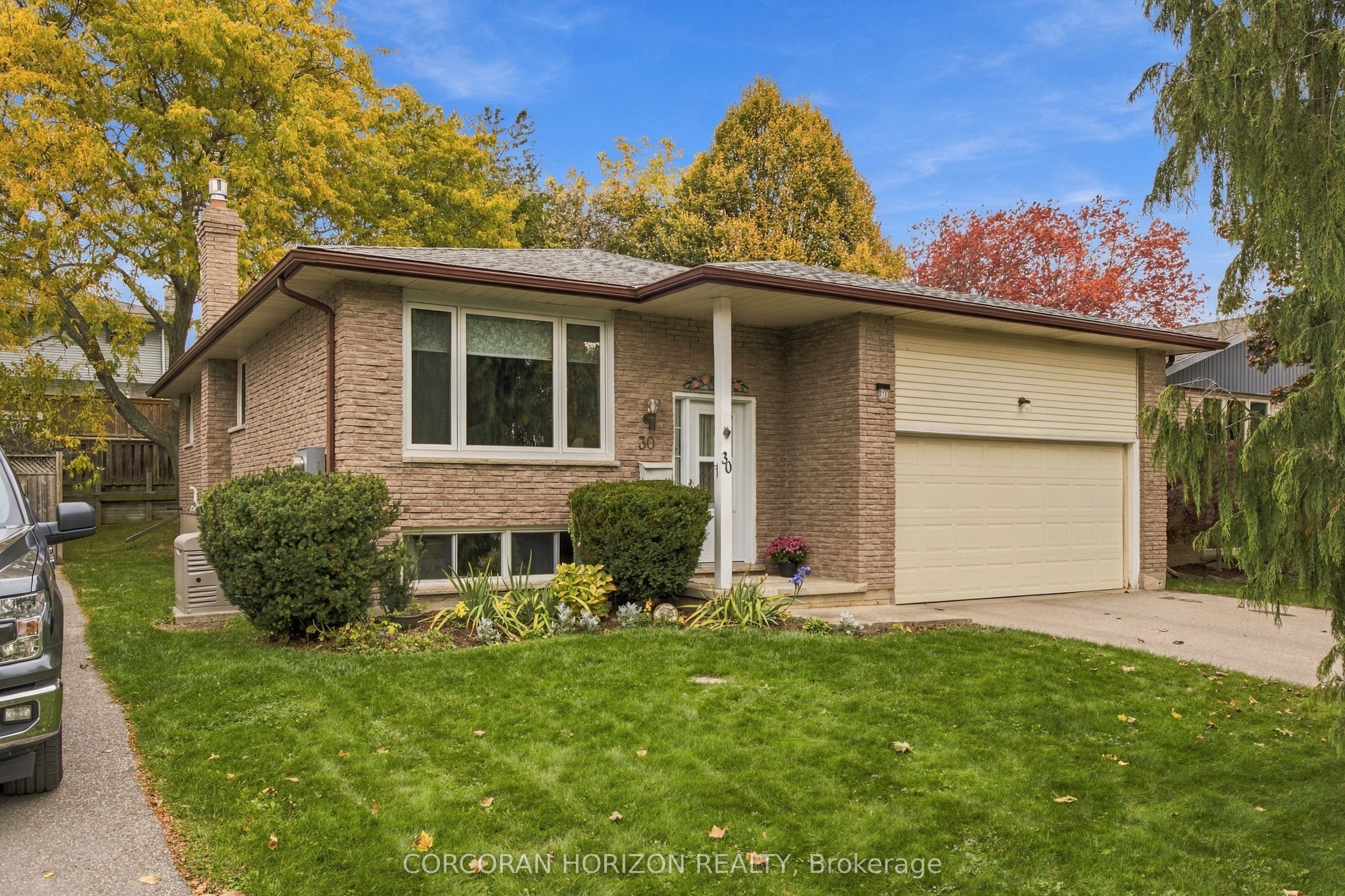 30 Carlyle Place