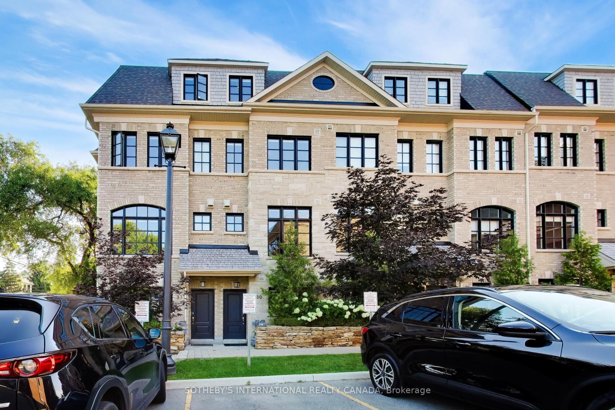 80 Daisy Avenue 30