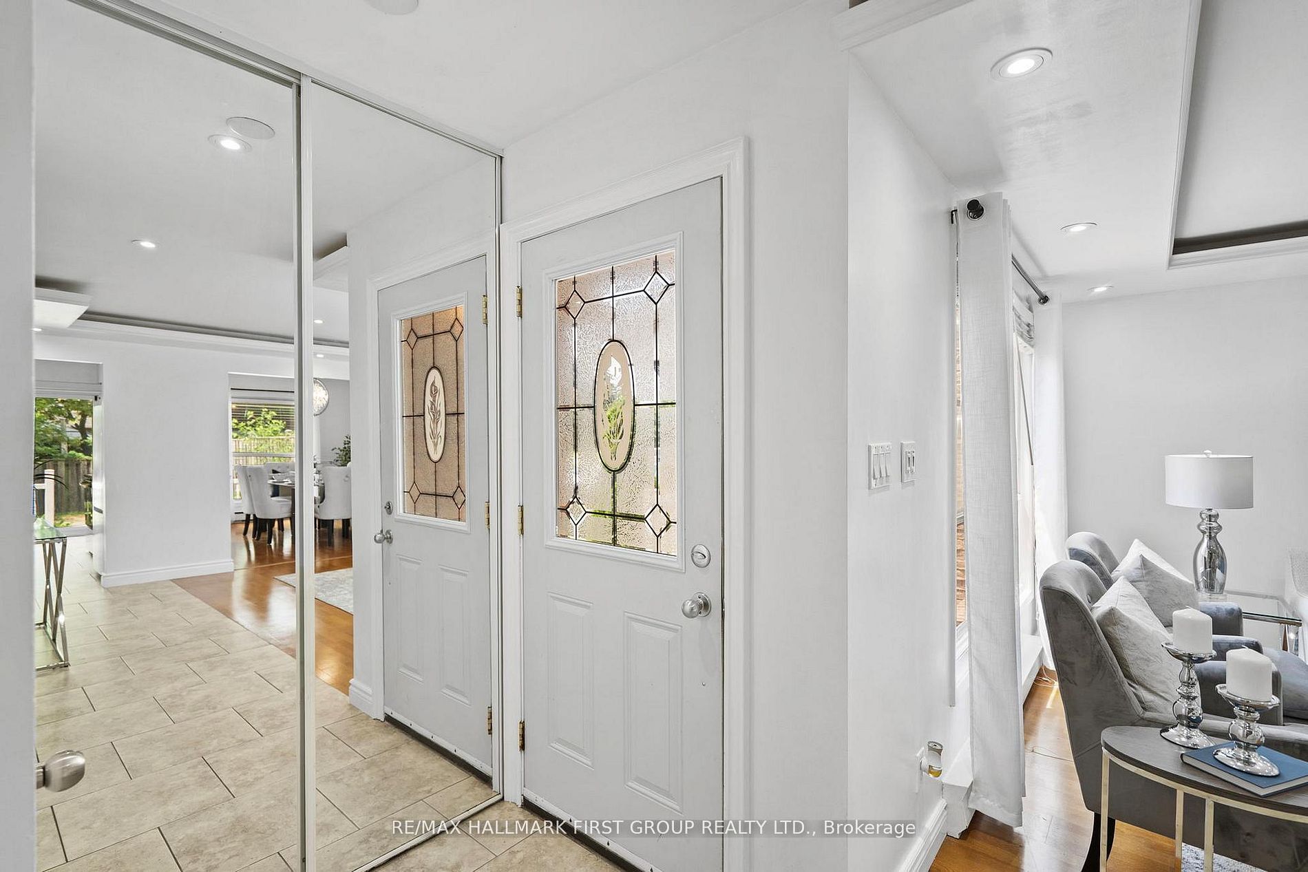543 Dorchester Drive