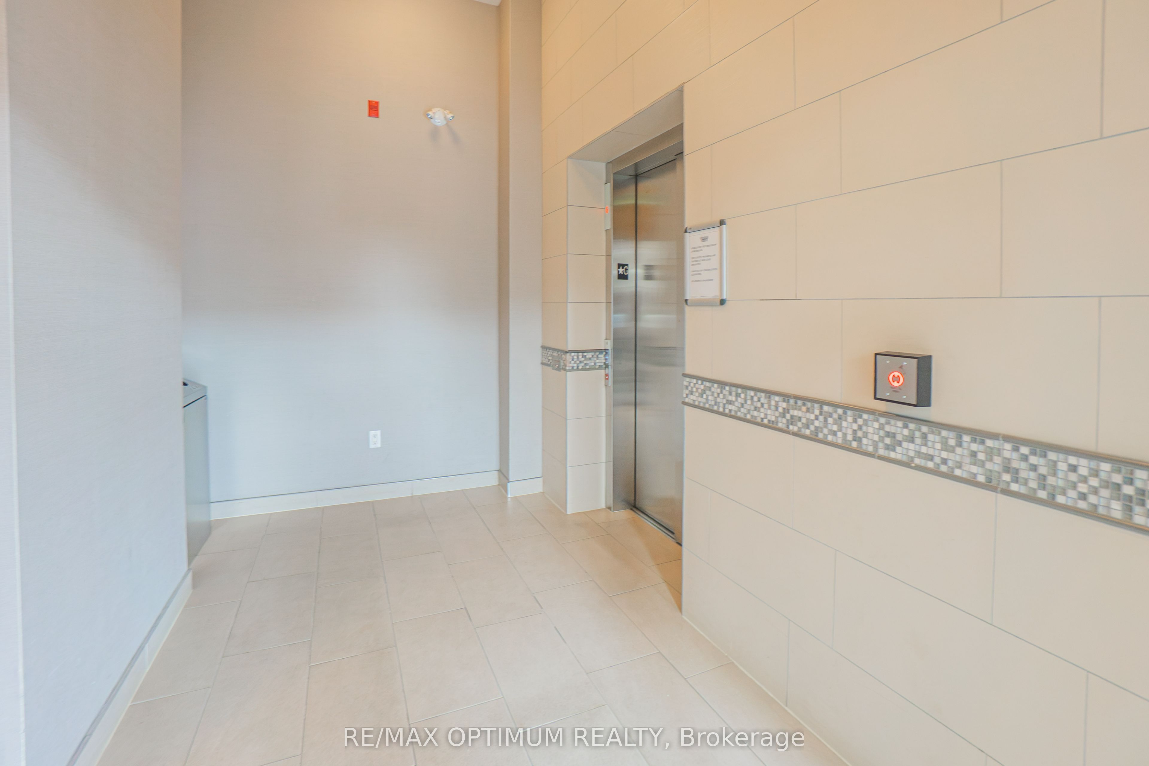 50 Sky Harbour Drive 315