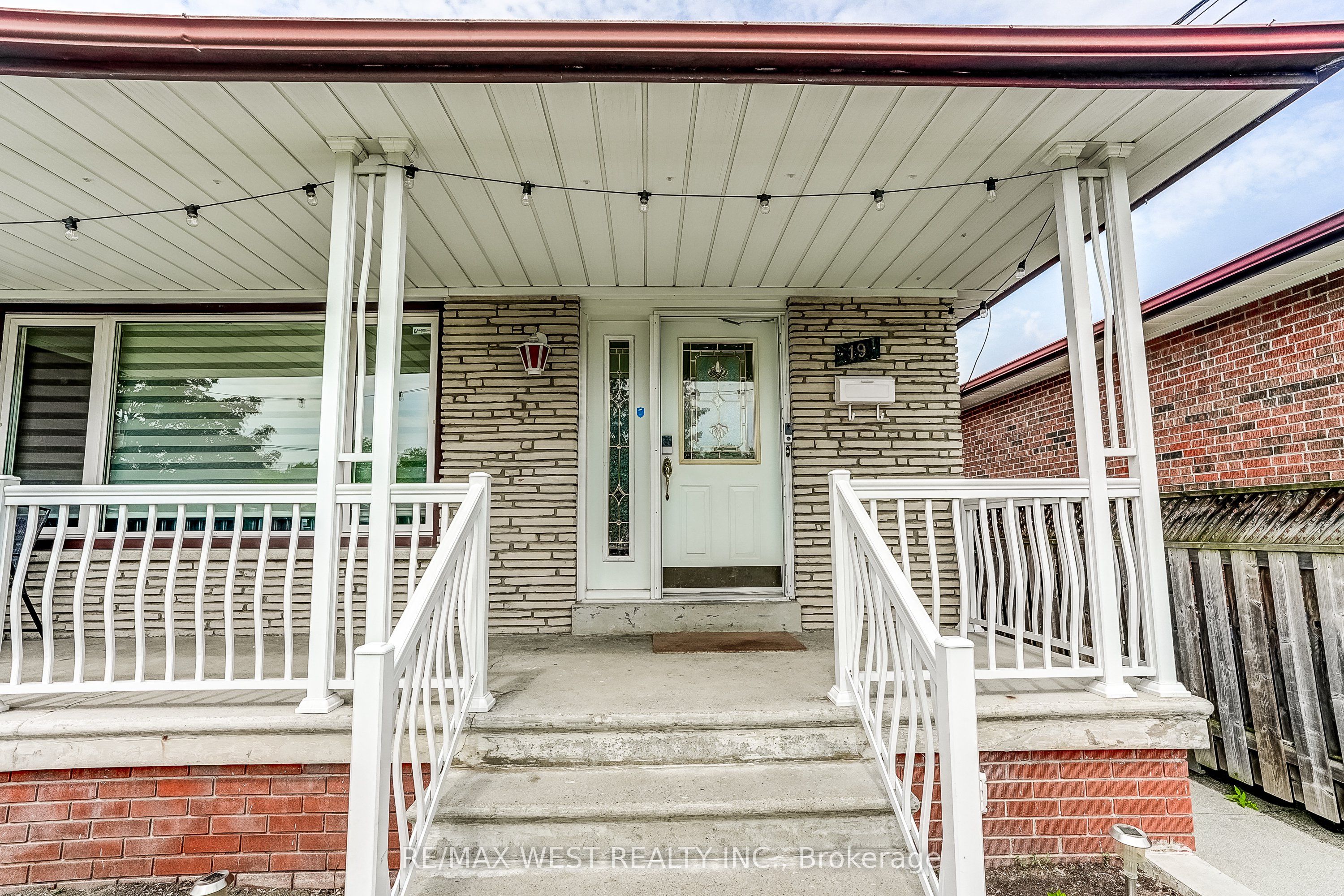 19 Archway Crescent