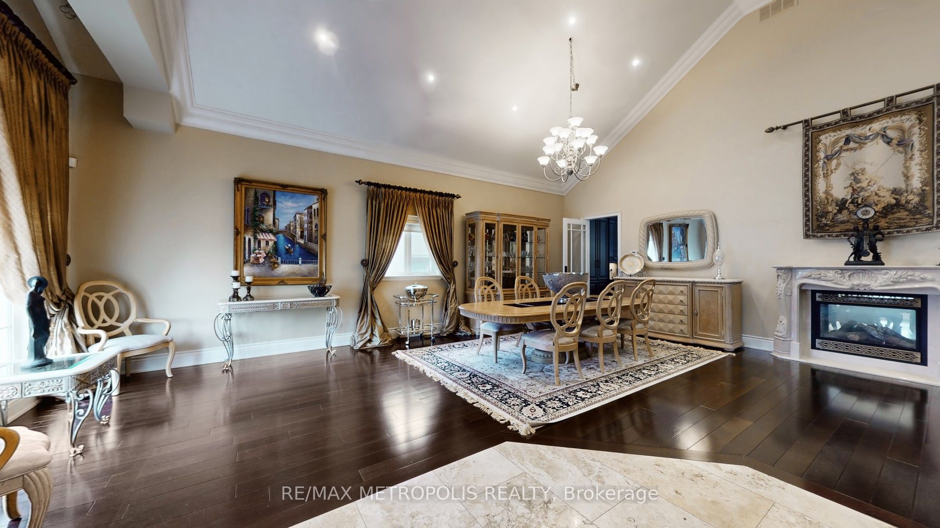 51 Babak Boulevard