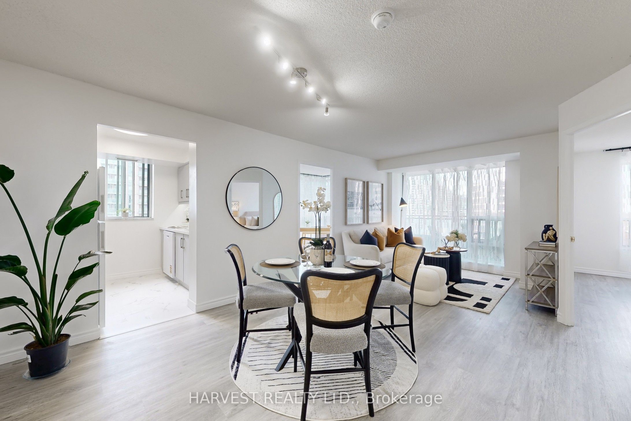 1 Pemberton Avenue 908