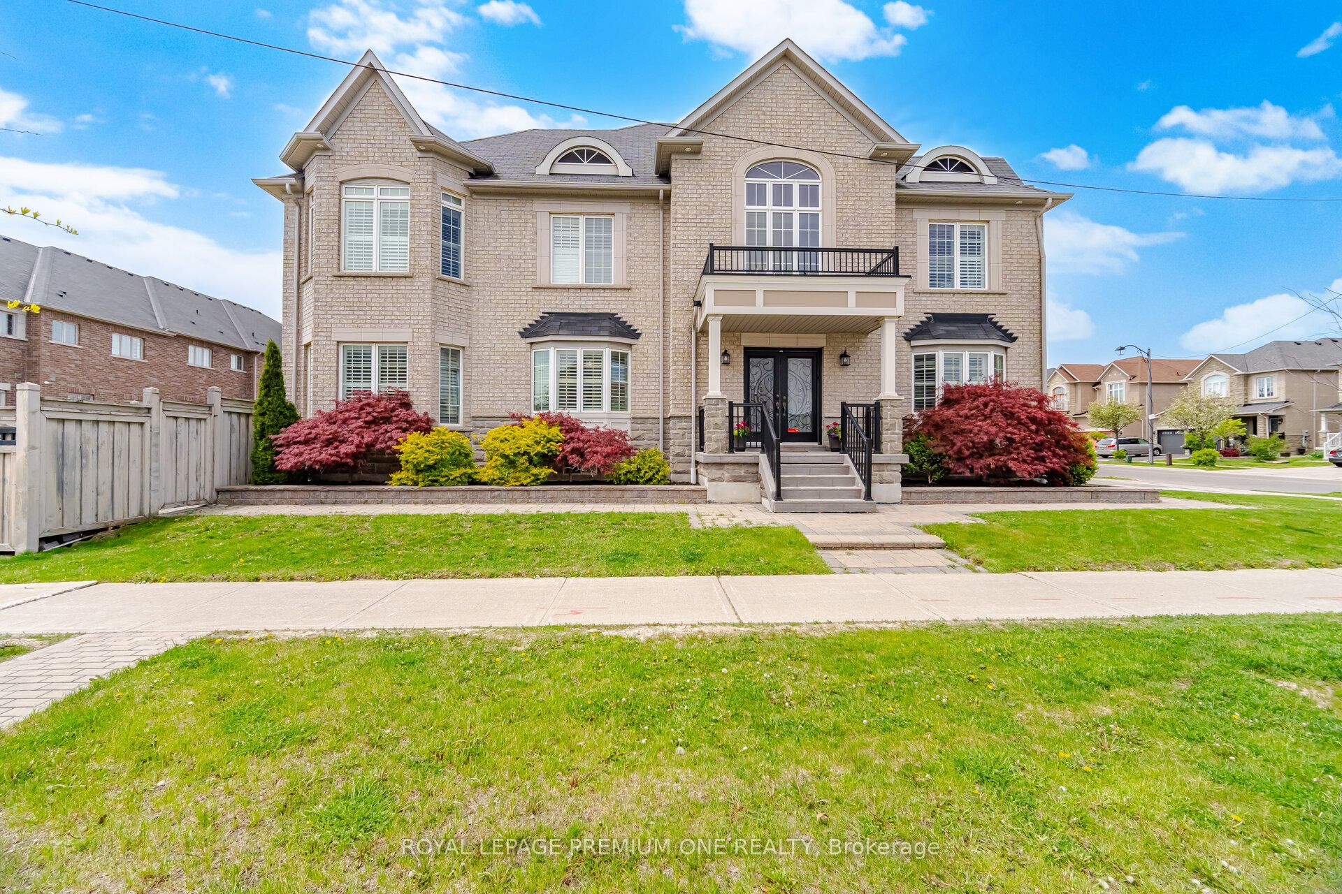 95 Retreat Boulevard