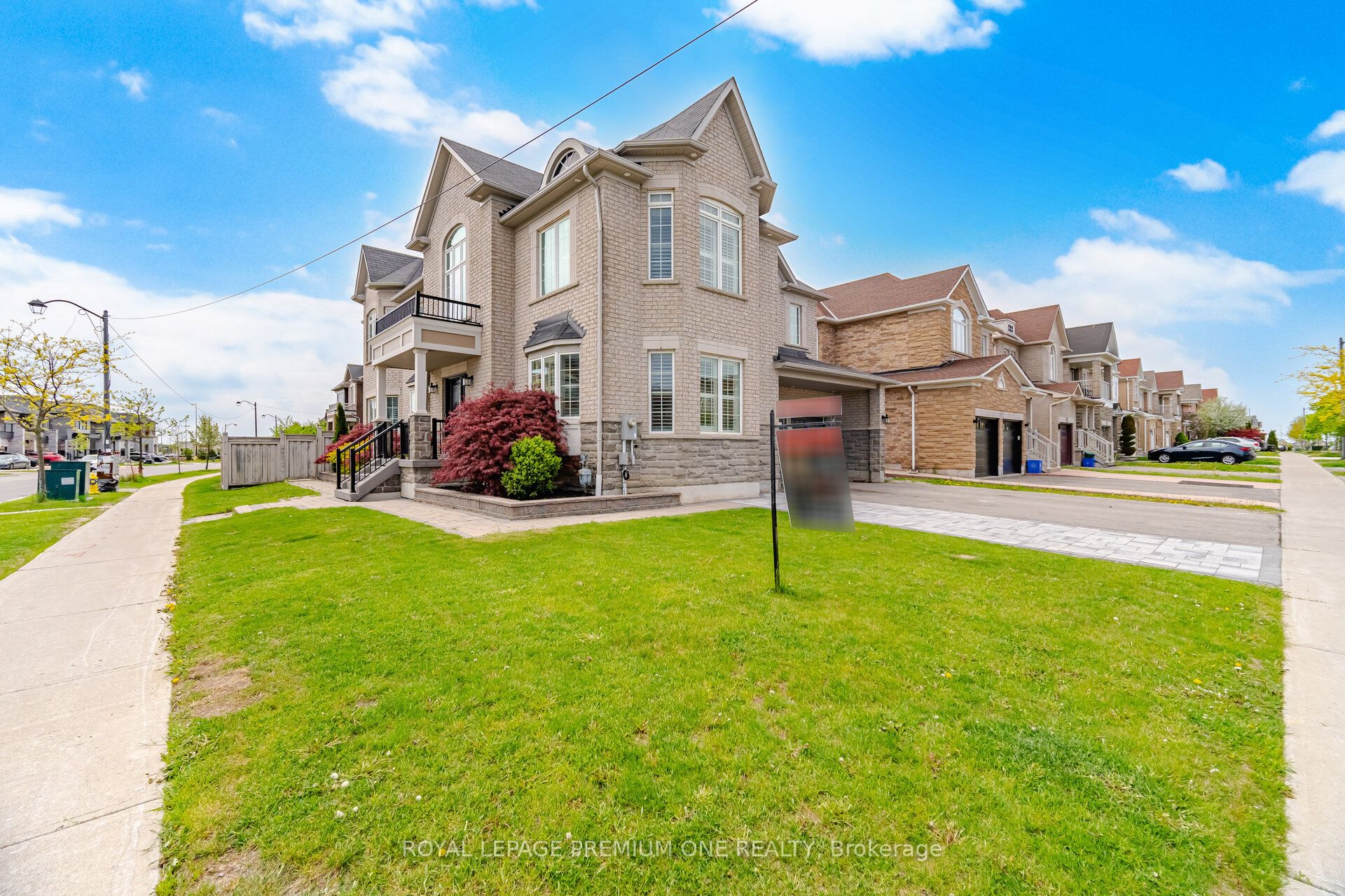 95 Retreat Boulevard