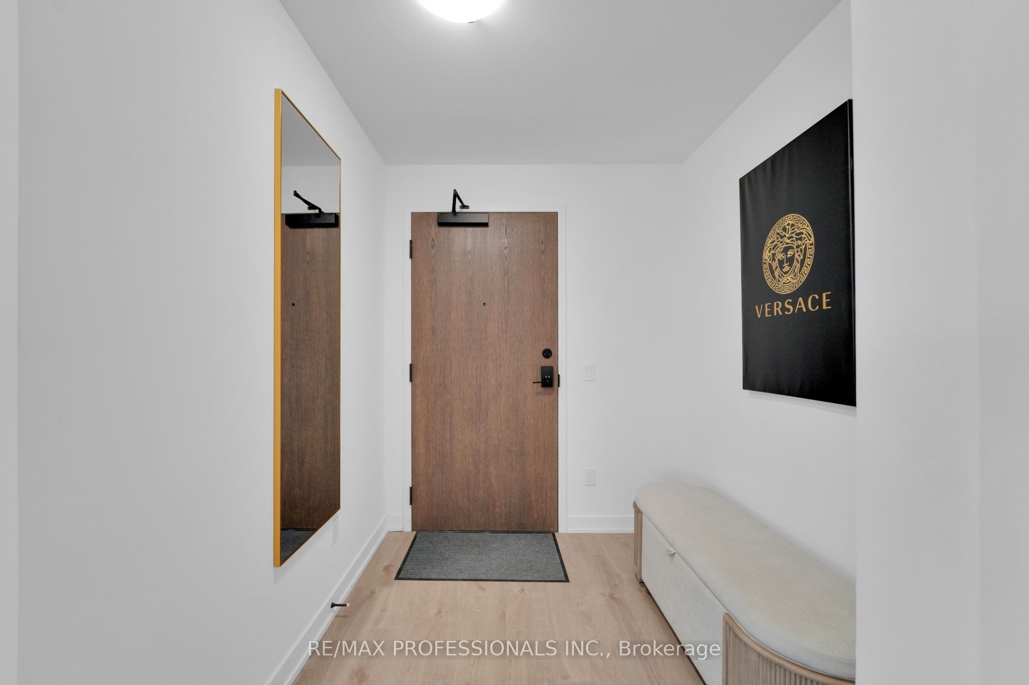 1035 Southdown Road 1402