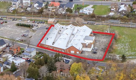 49 Eastern Avenue Halton Hills ON L7J 2E6