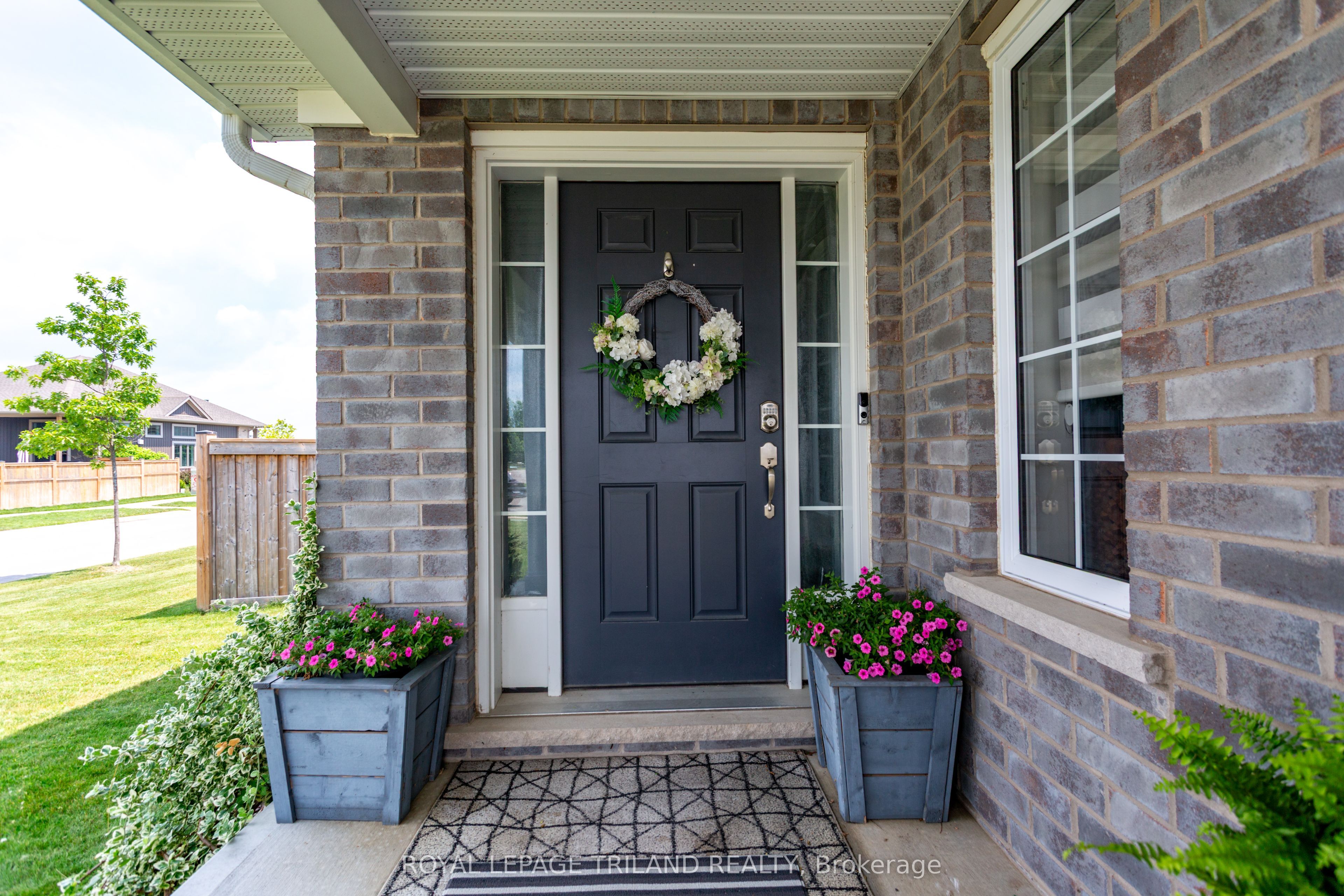 1 Acorn Trail