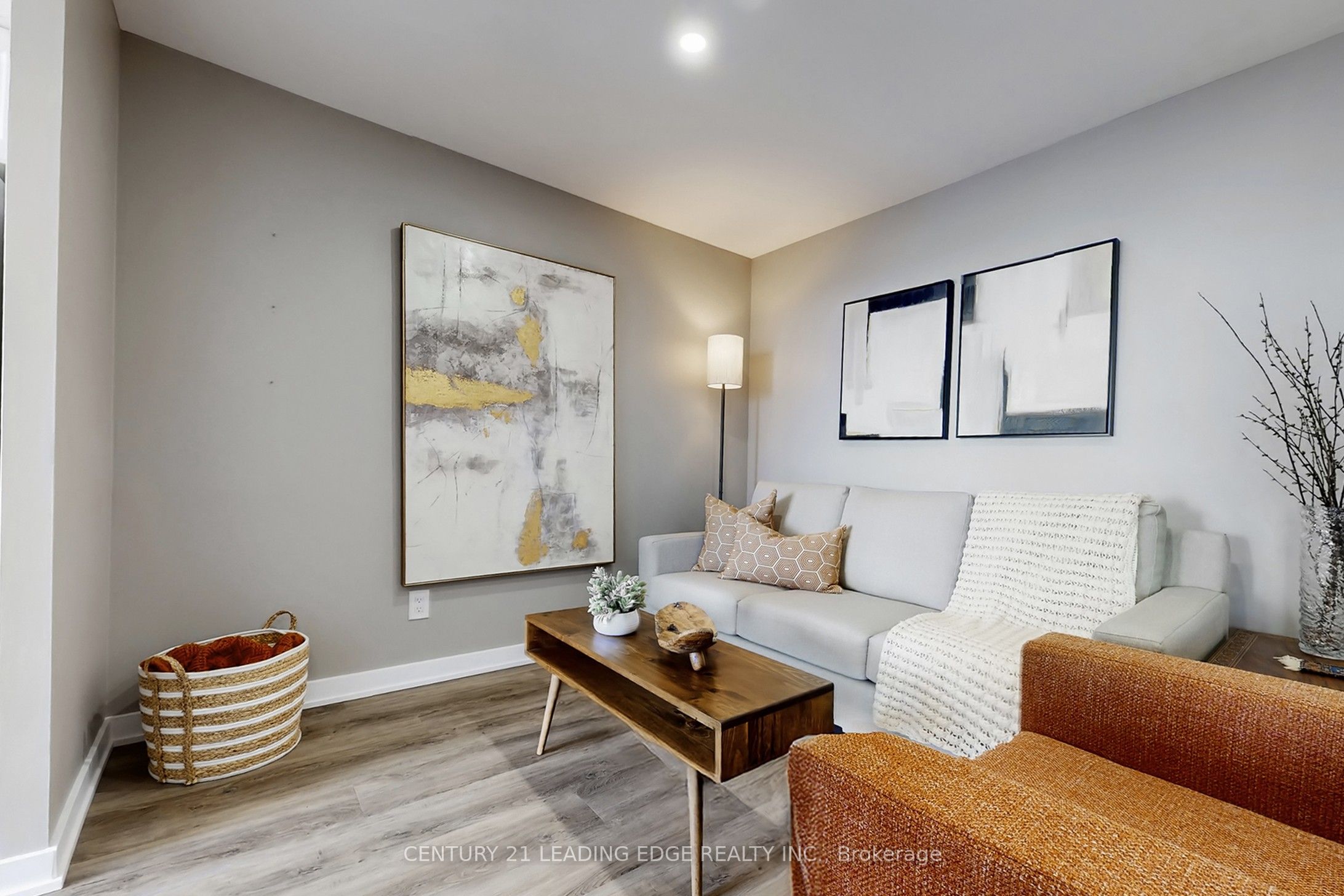 1880 VALLEY FARM Road 924