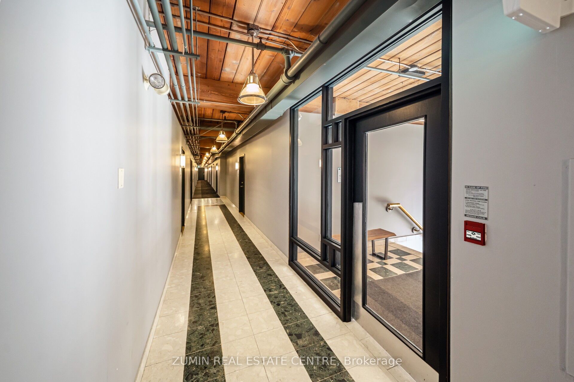 24 Noble Street 307