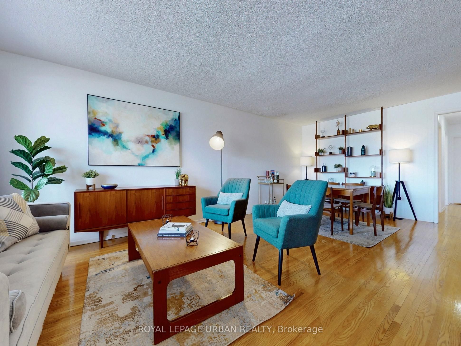 733 Consort Crescent