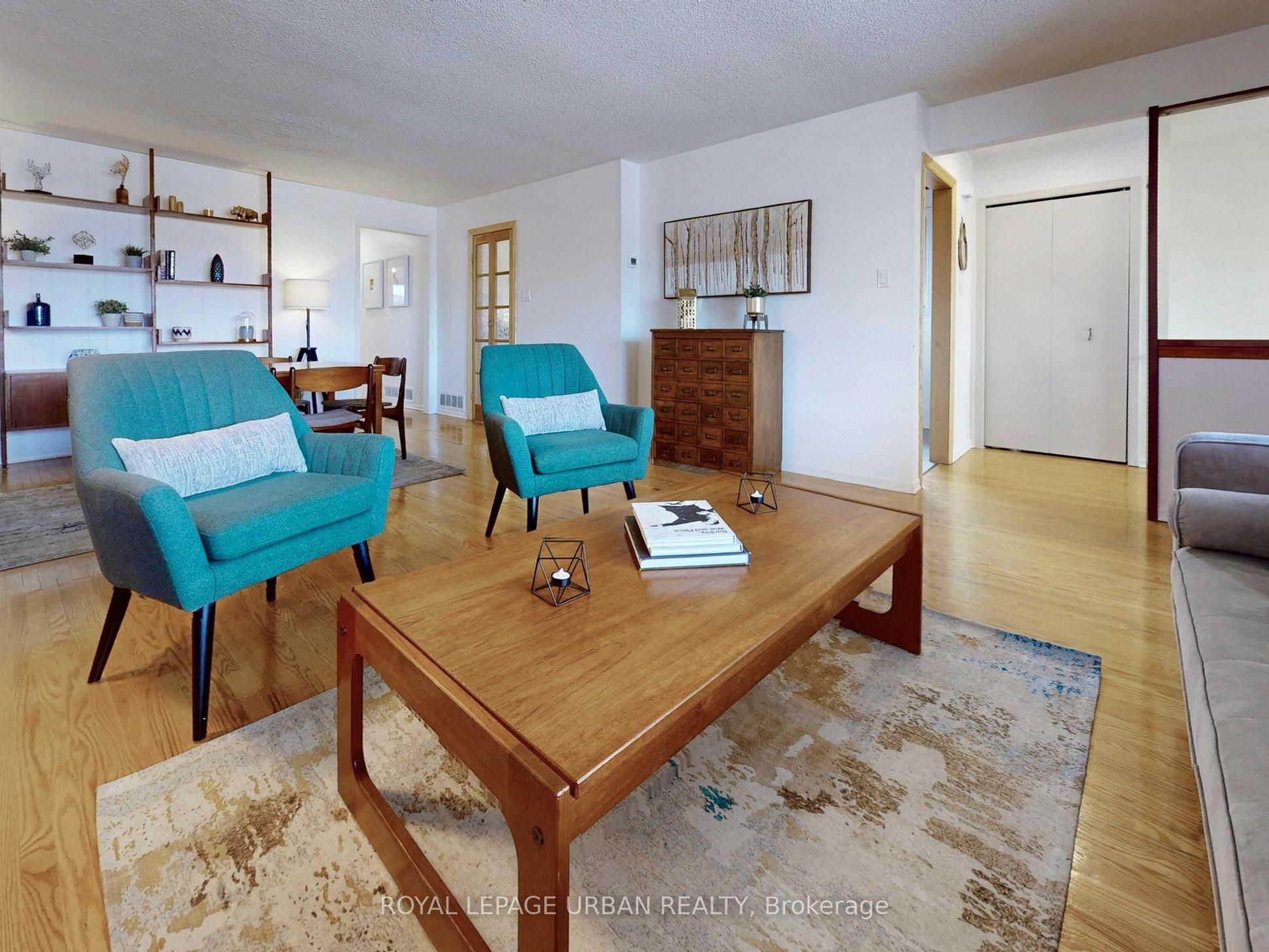 733 Consort Crescent