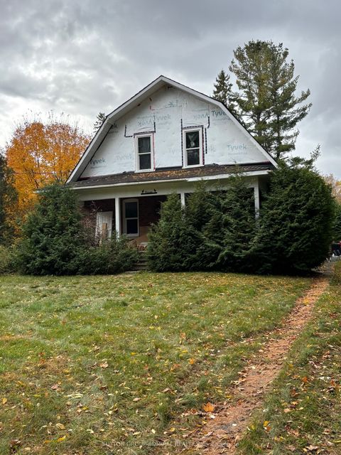 7574 White Road Clarington ON L0A 1E0