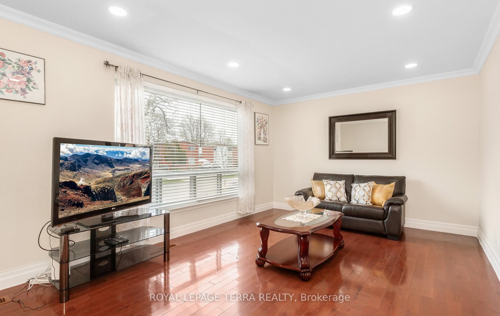 2475 Brookhurst Road