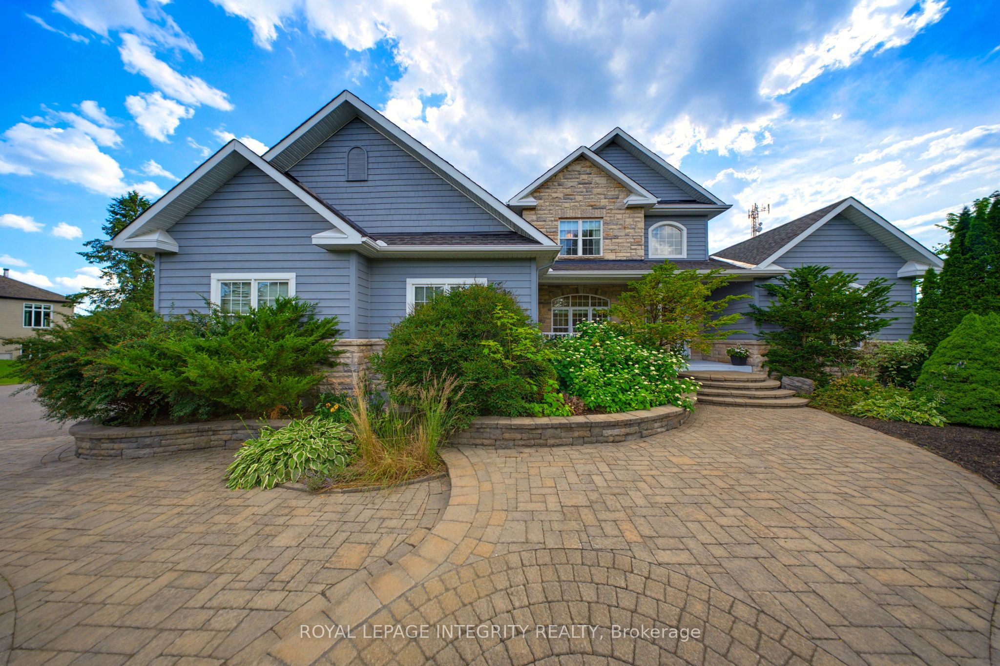 562 Pennycross Lane