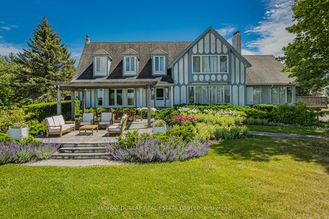 2105-2065 19th Side Road King ON L0G 1K0