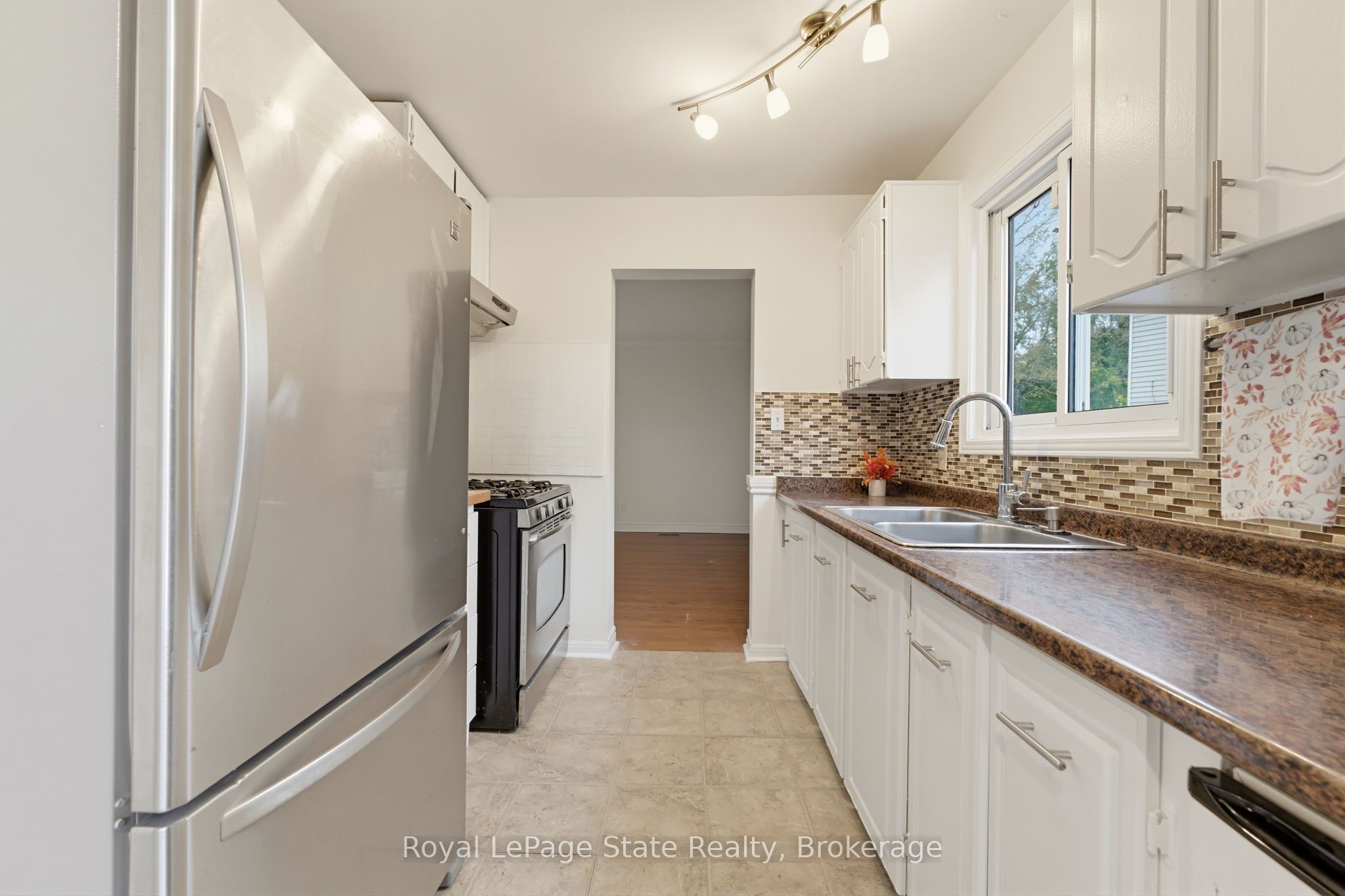 2324 Middlesmoor Crescent