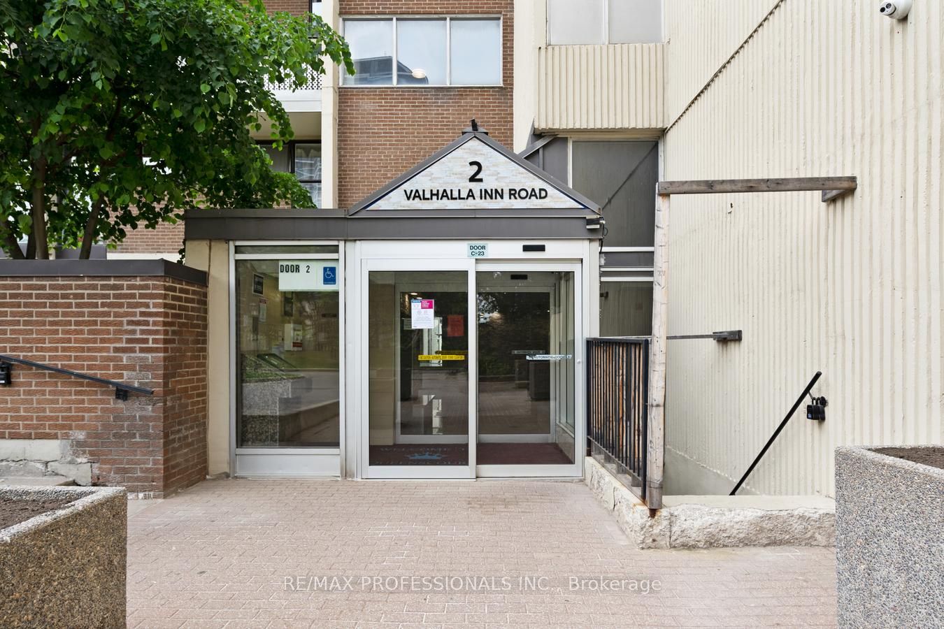 2 Valhalla Inn Road 339