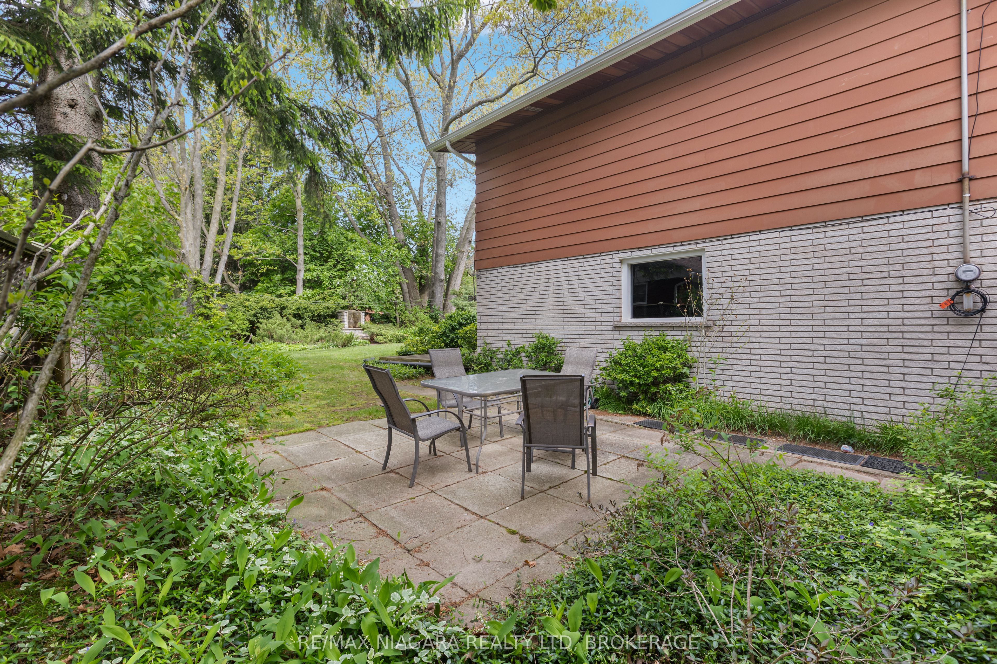1176 Sunset Drive