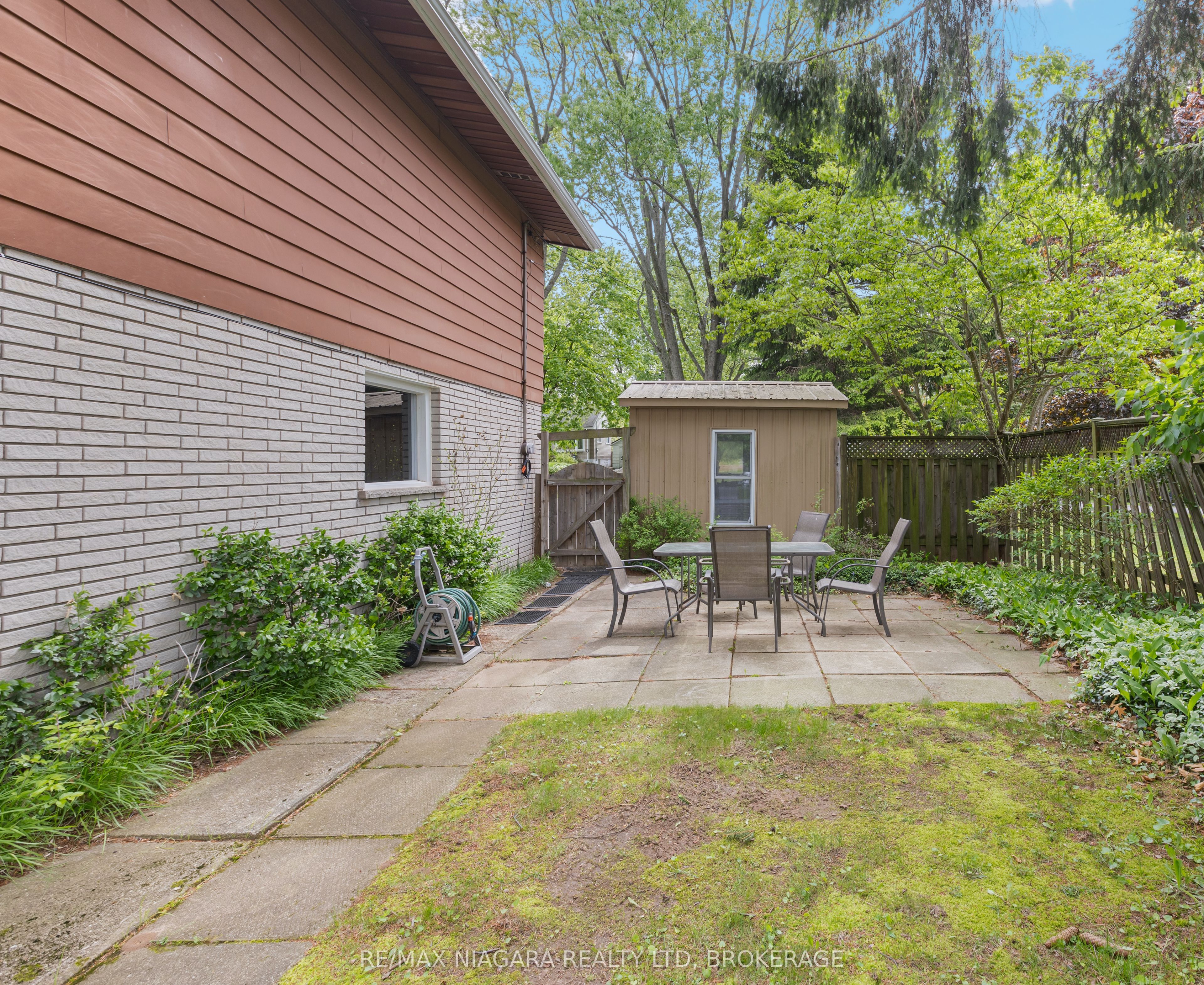1176 Sunset Drive