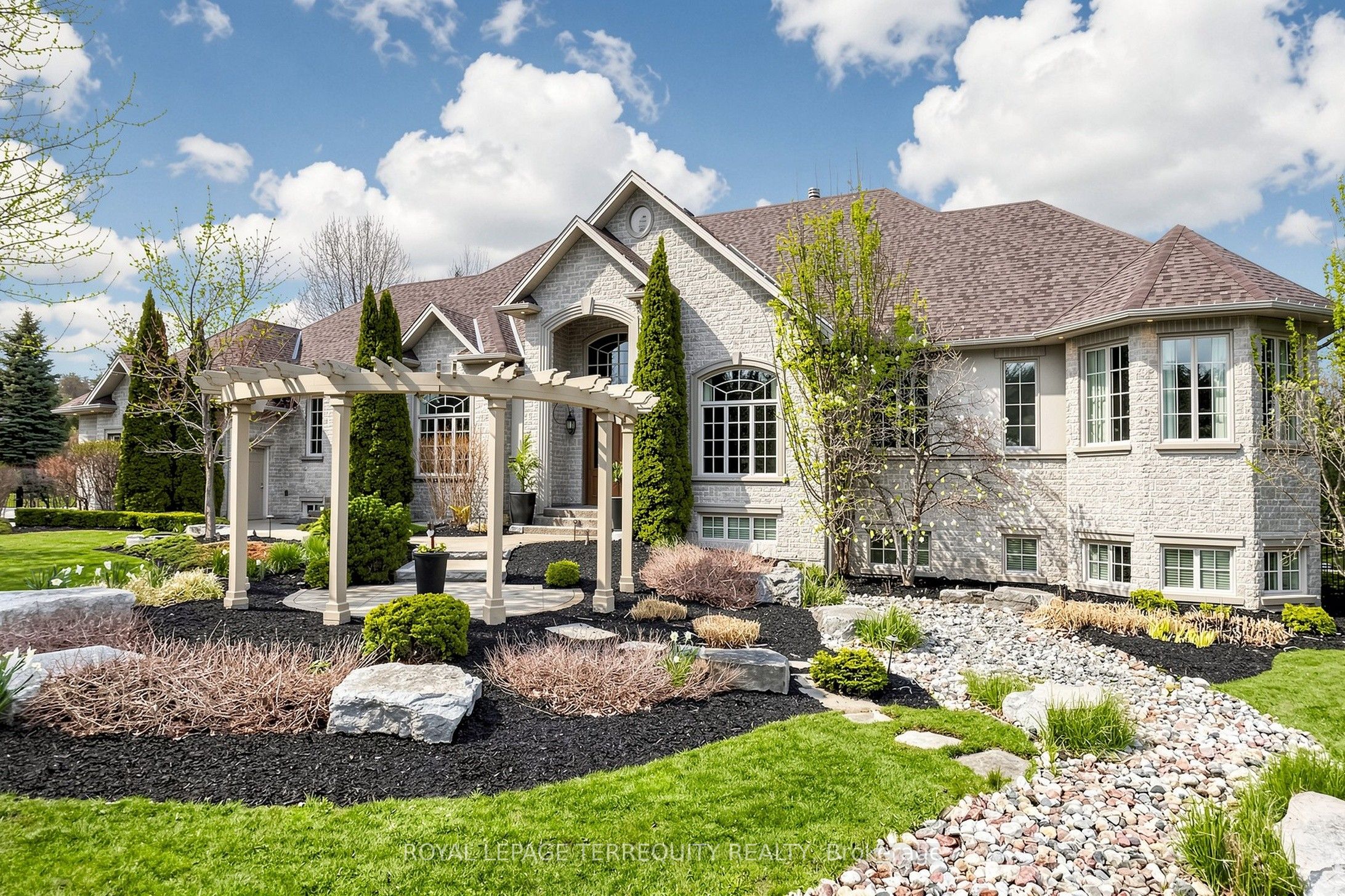 63 Grayfield Drive