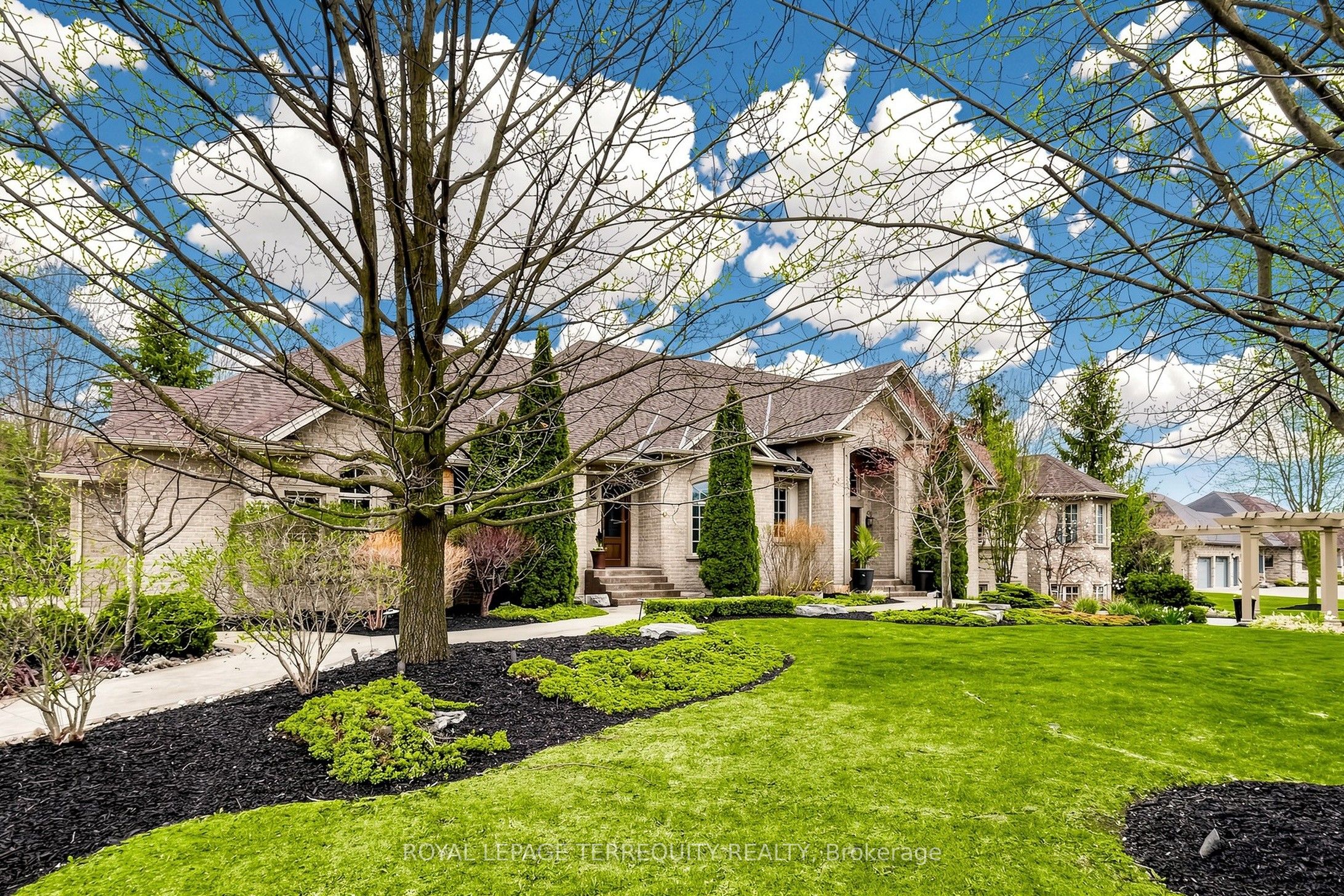 63 Grayfield Drive