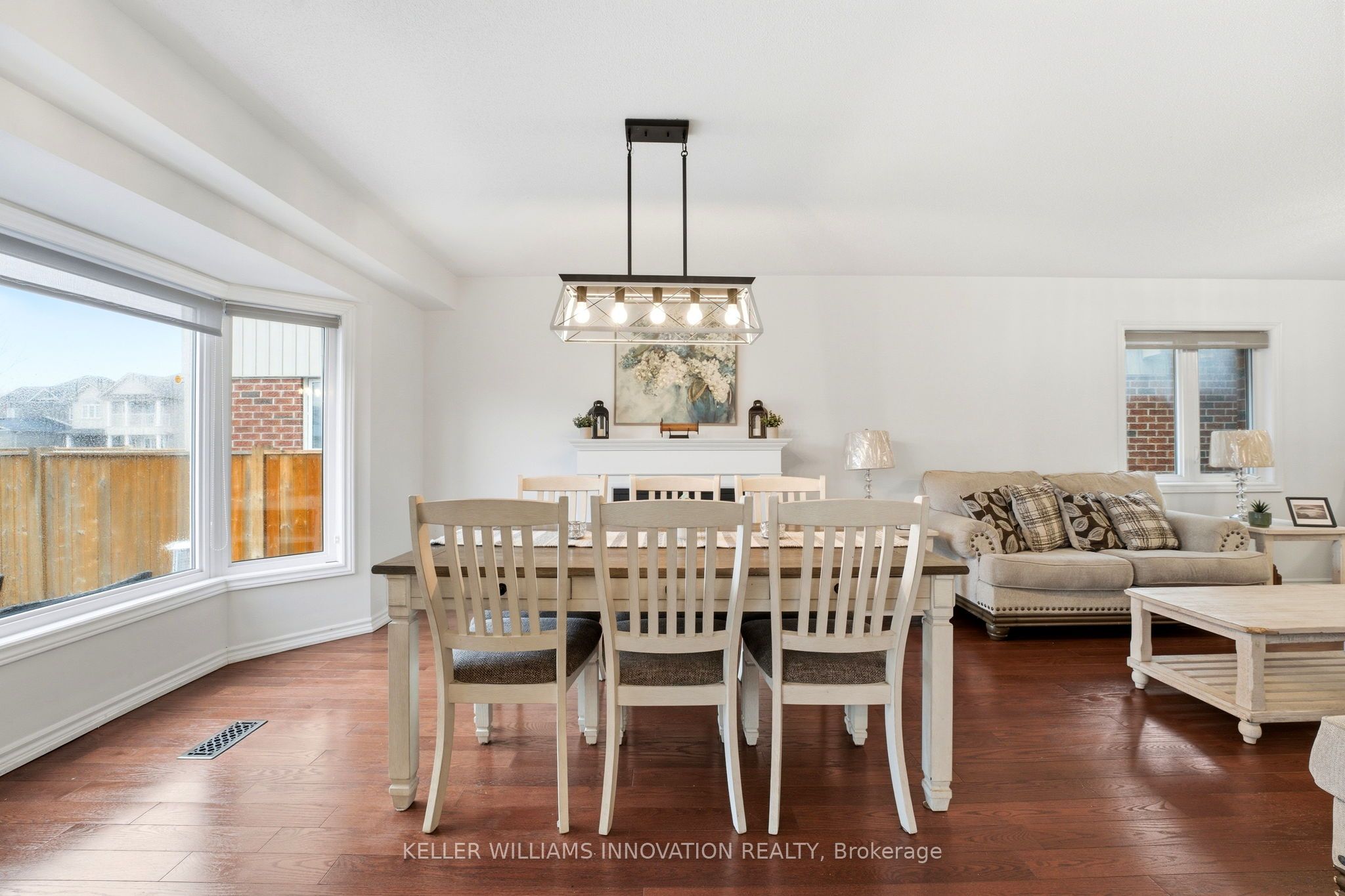 420 Armstrong Street W