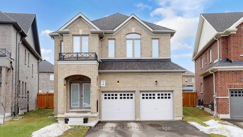 61 Mac Campbell Way Bradford West Gwillimbury ON L3Z 4M6