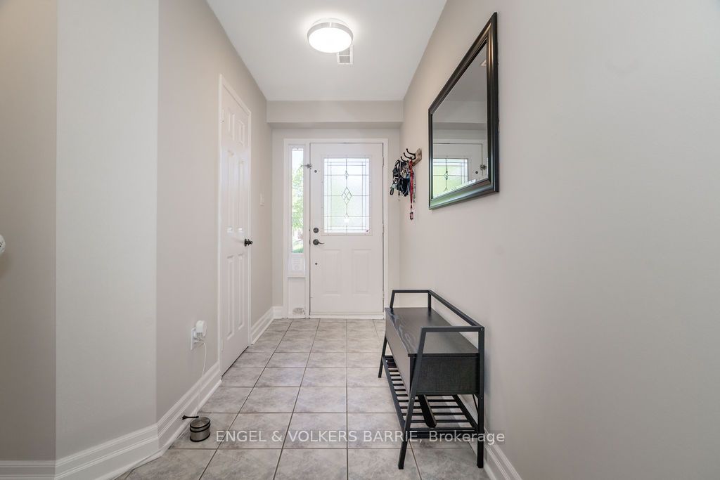 84 Pickett Crescent