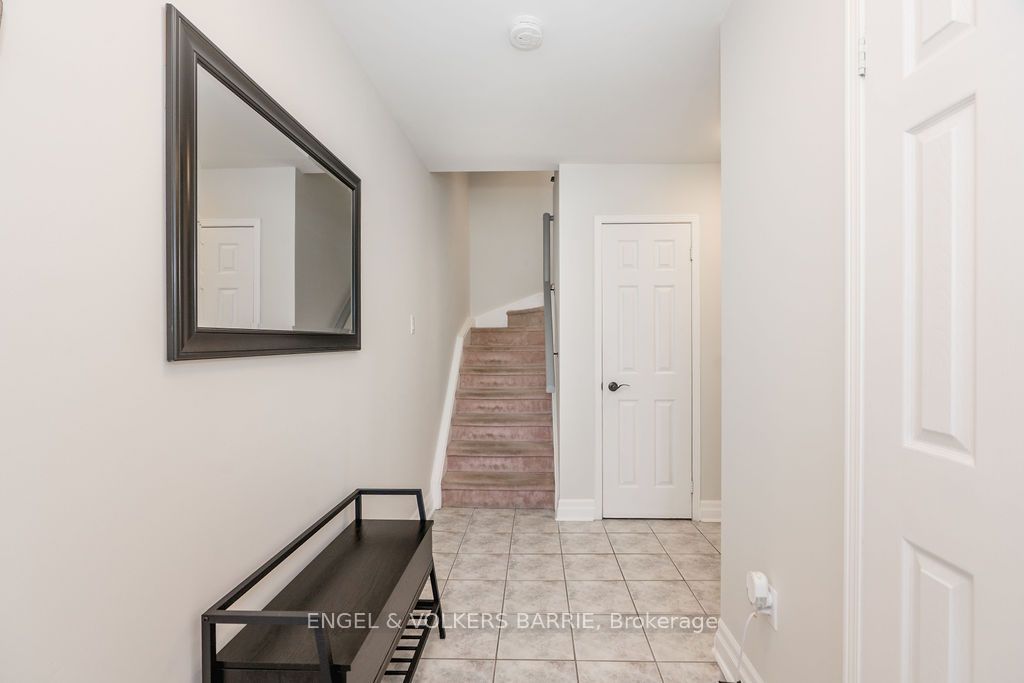 84 Pickett Crescent