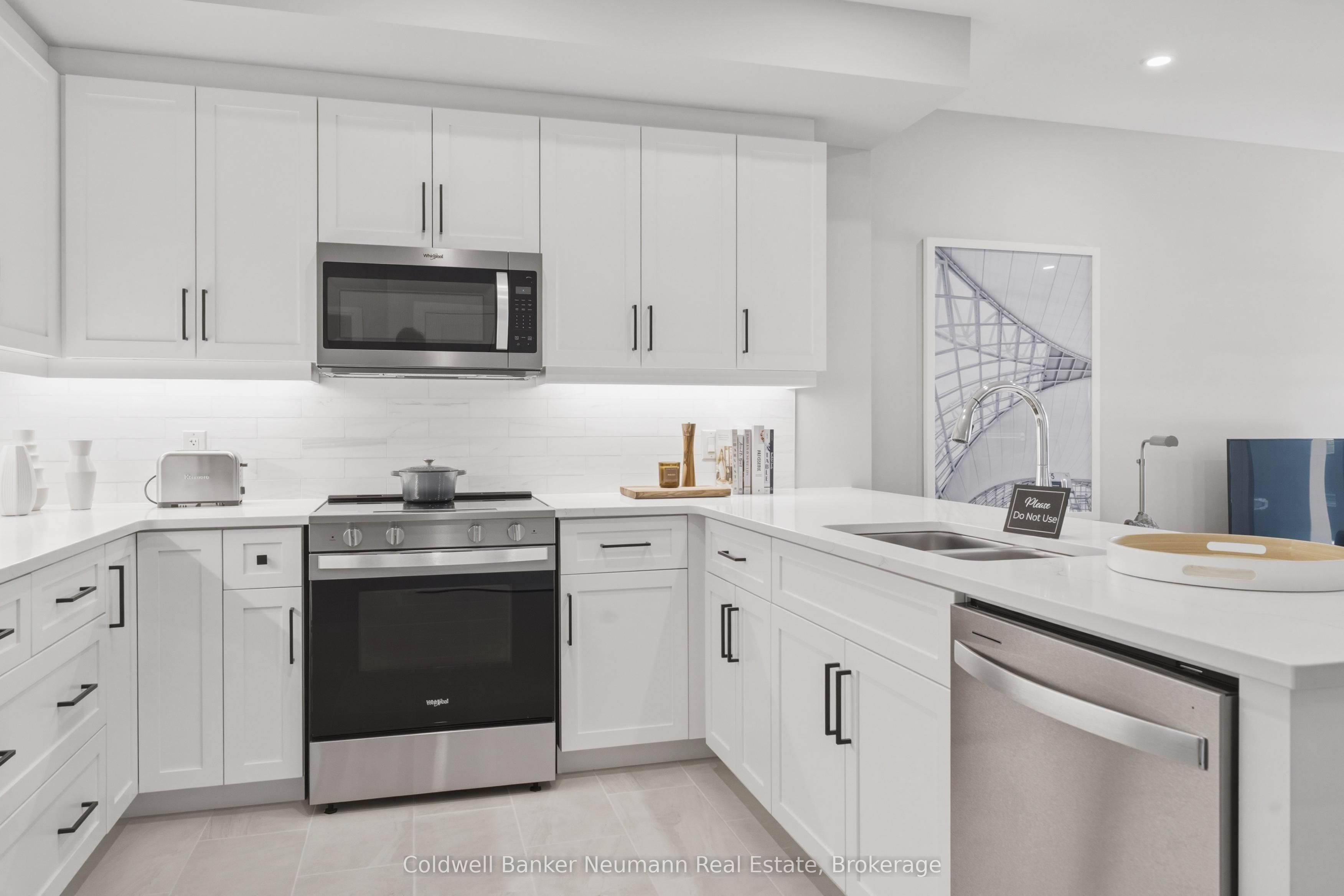 1882 Gordon Street 505