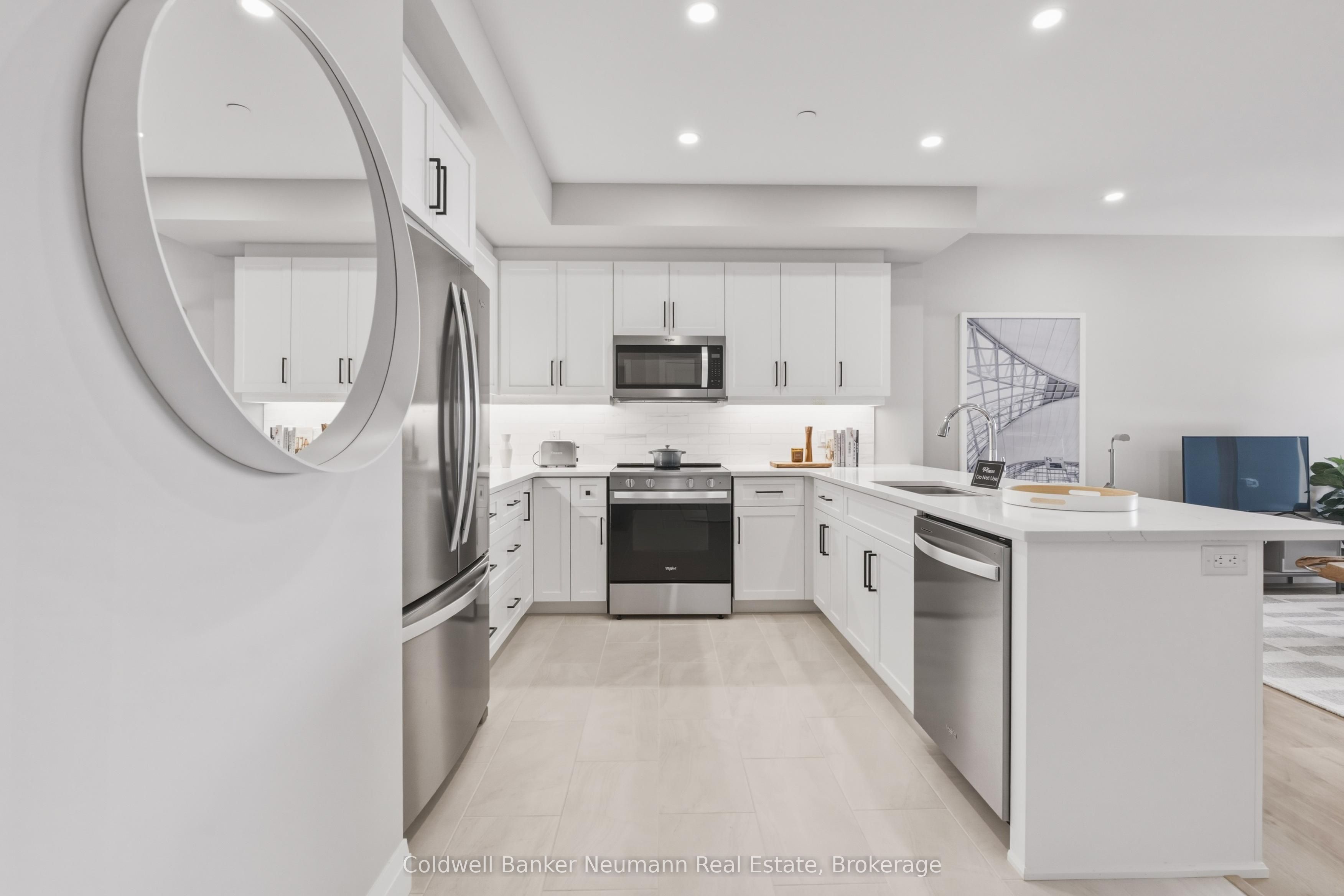 1882 Gordon Street 505