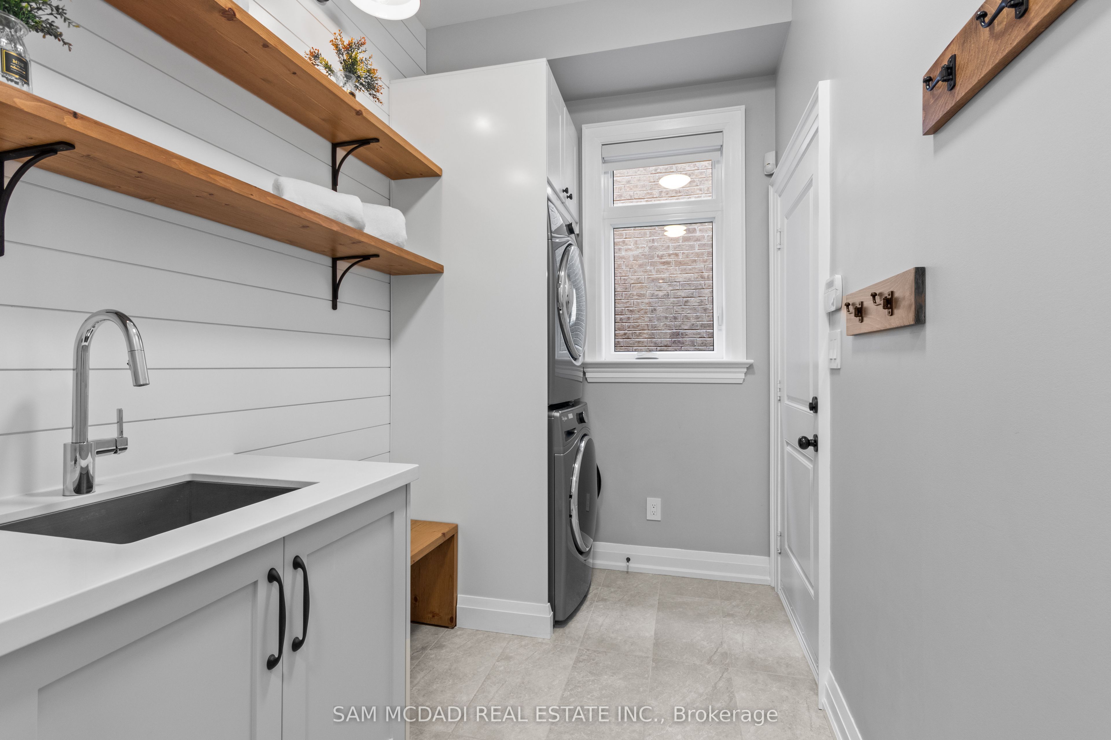 46 Foxtail Court