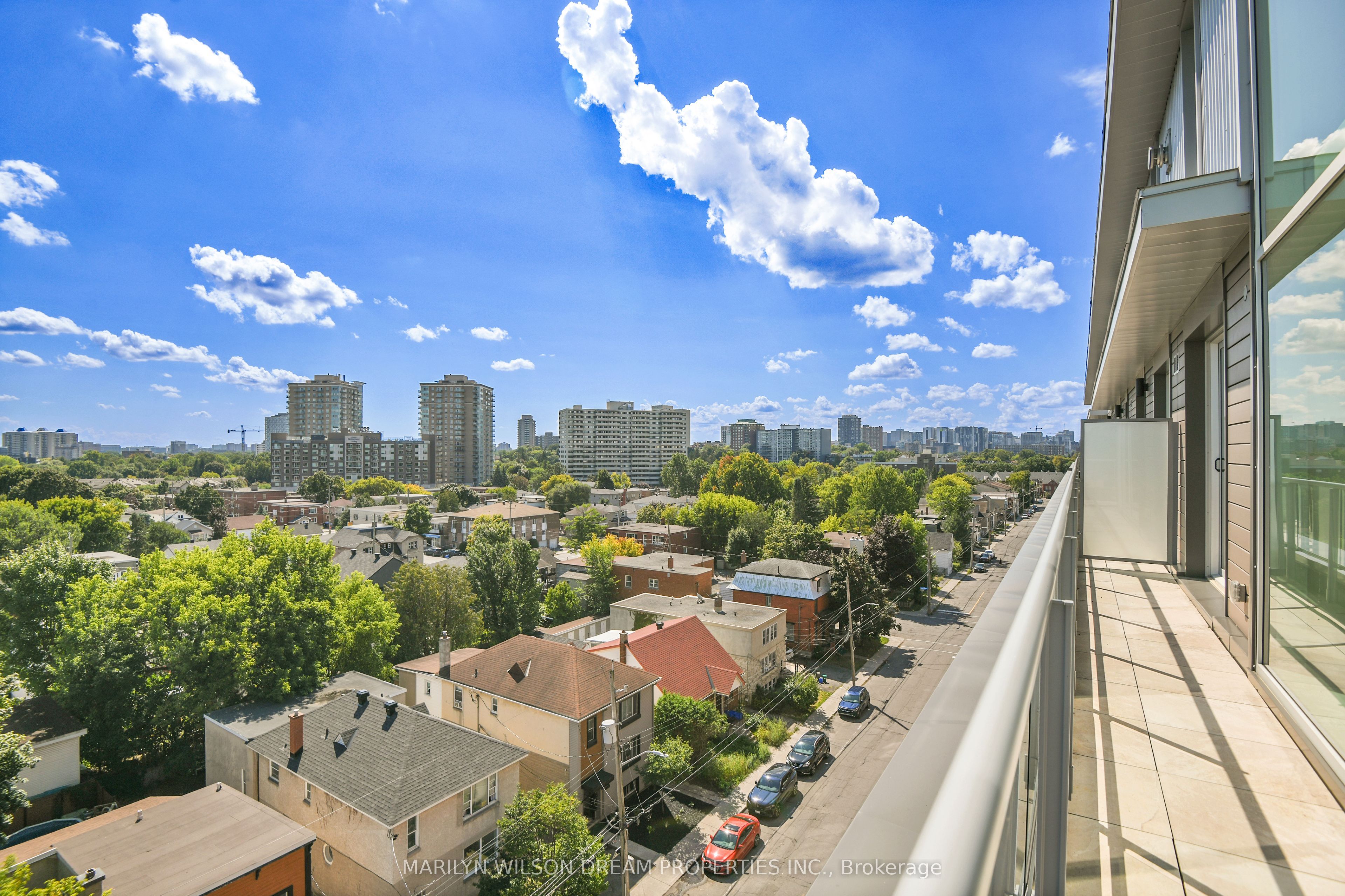 135 Barrette Street PH3