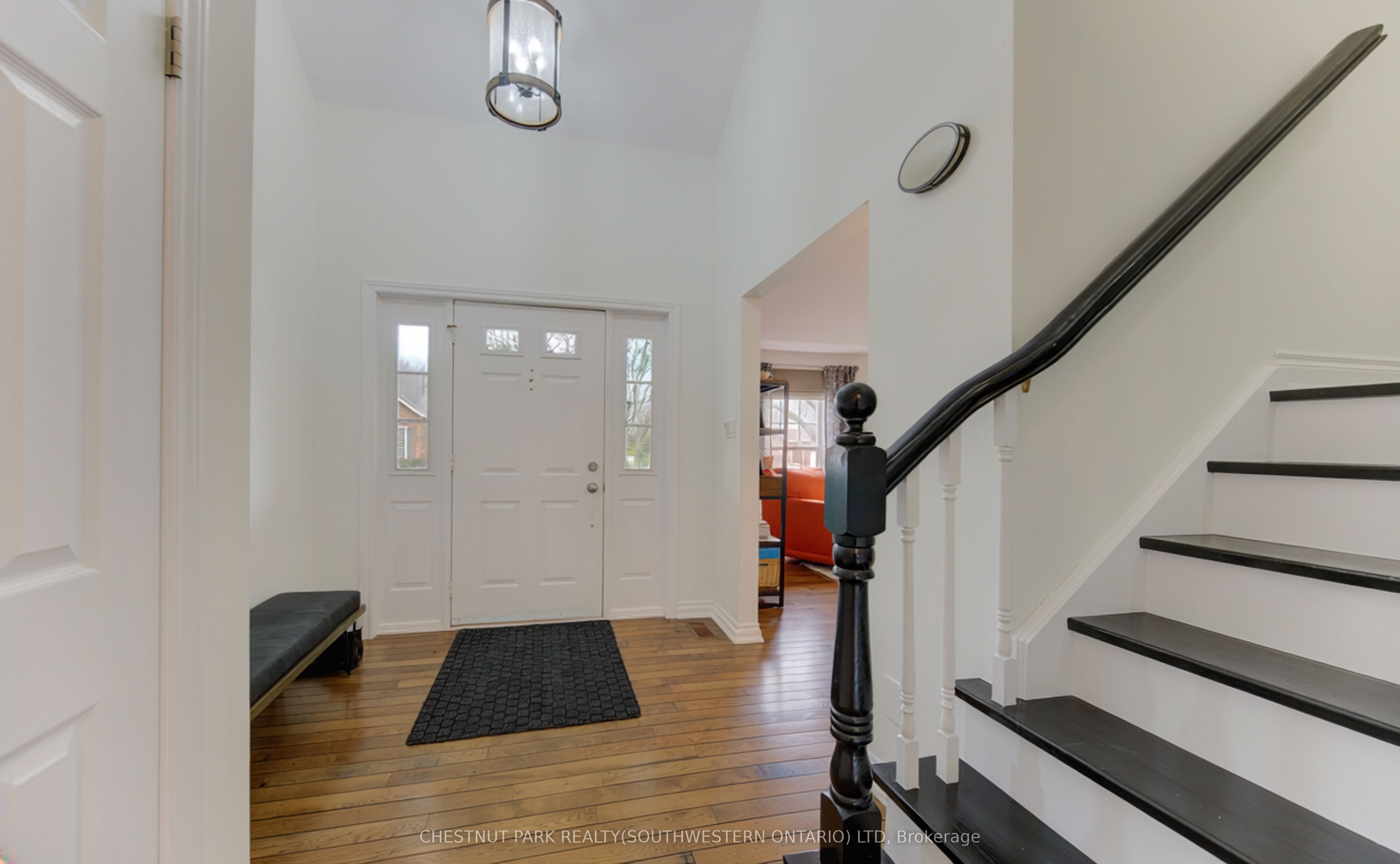 306 Roxton Drive 9