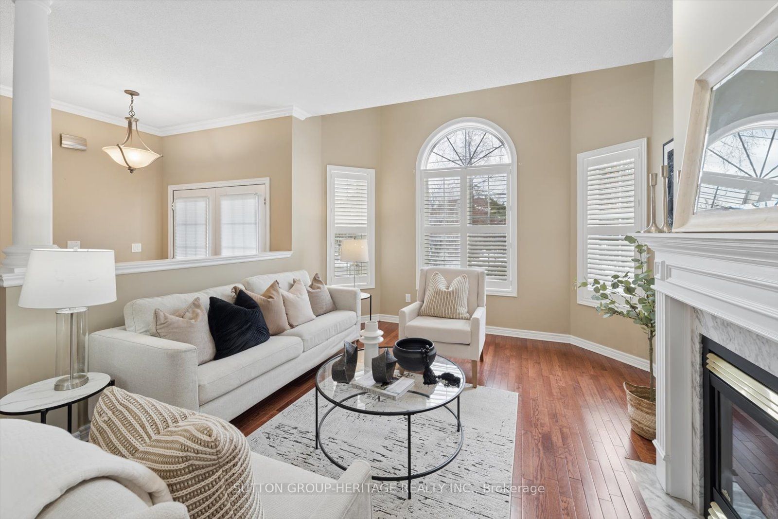 1886 Pine Grove Avenue