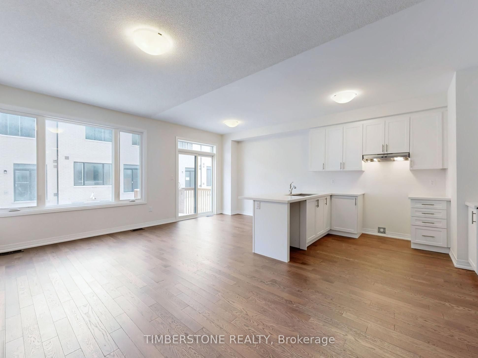 3344 Sandalwood Road