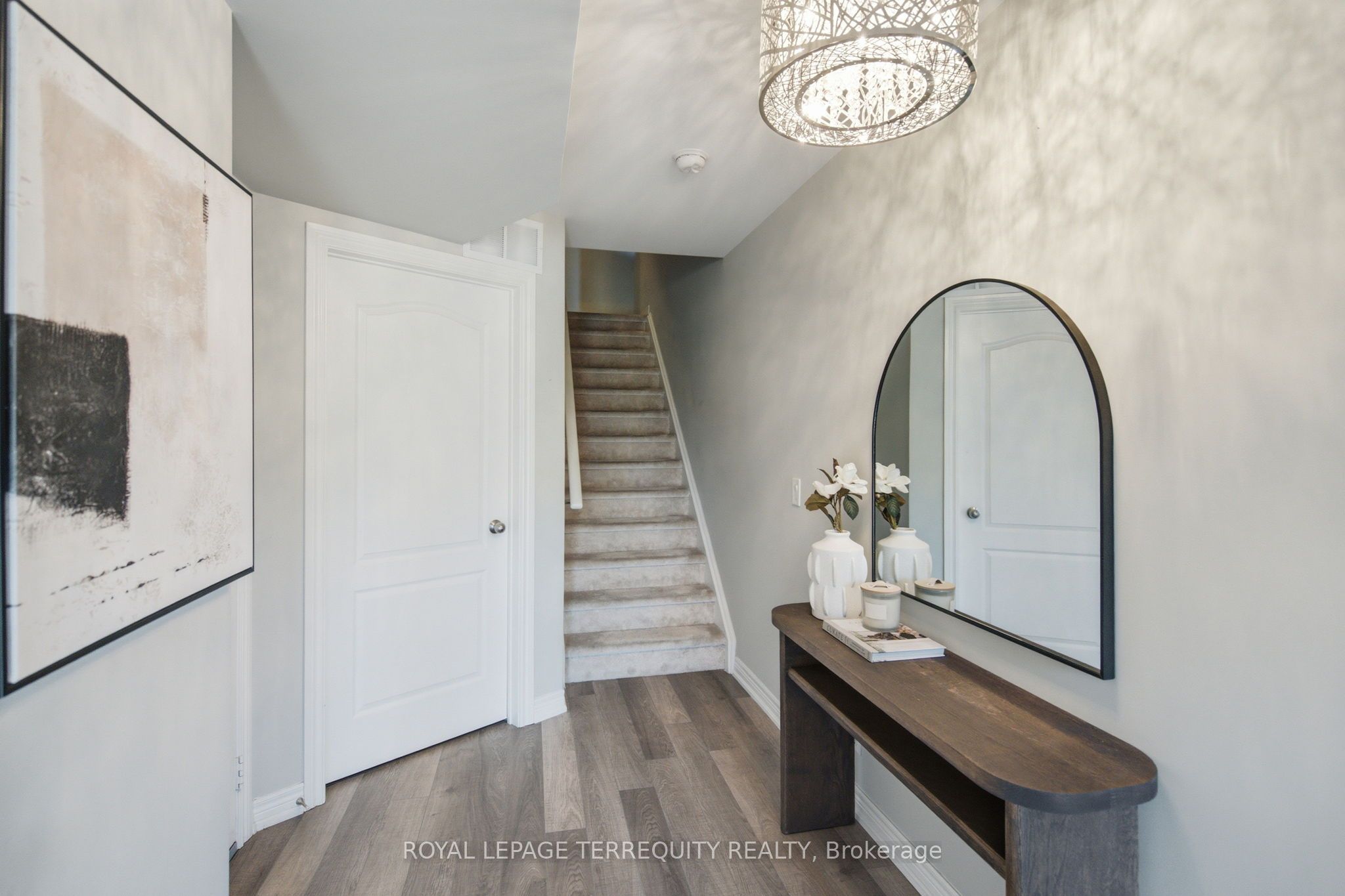 52 Artania Street
