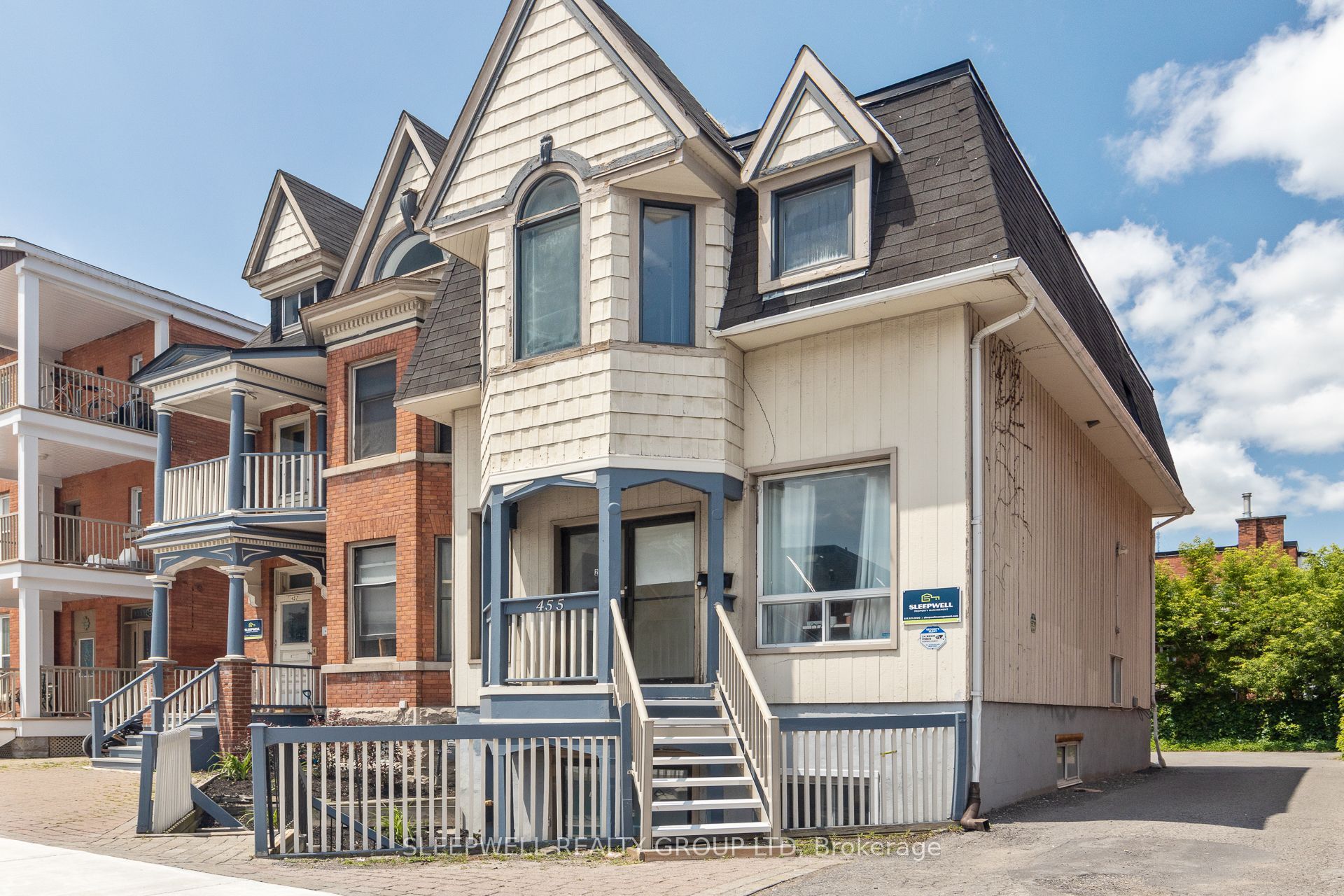 455-457 Somerset Street W
