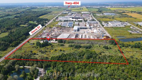 2768 Davis Drive East Gwillimbury ON L3Y 4W1